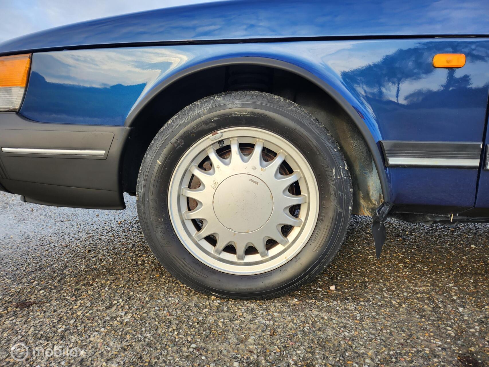 Foto van Saab 900 S CV U9