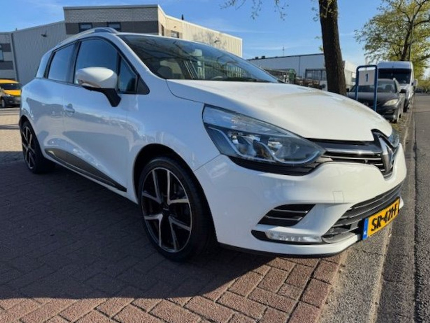 Renault Clio 0.9 TCe Zen 2018 - voorkant