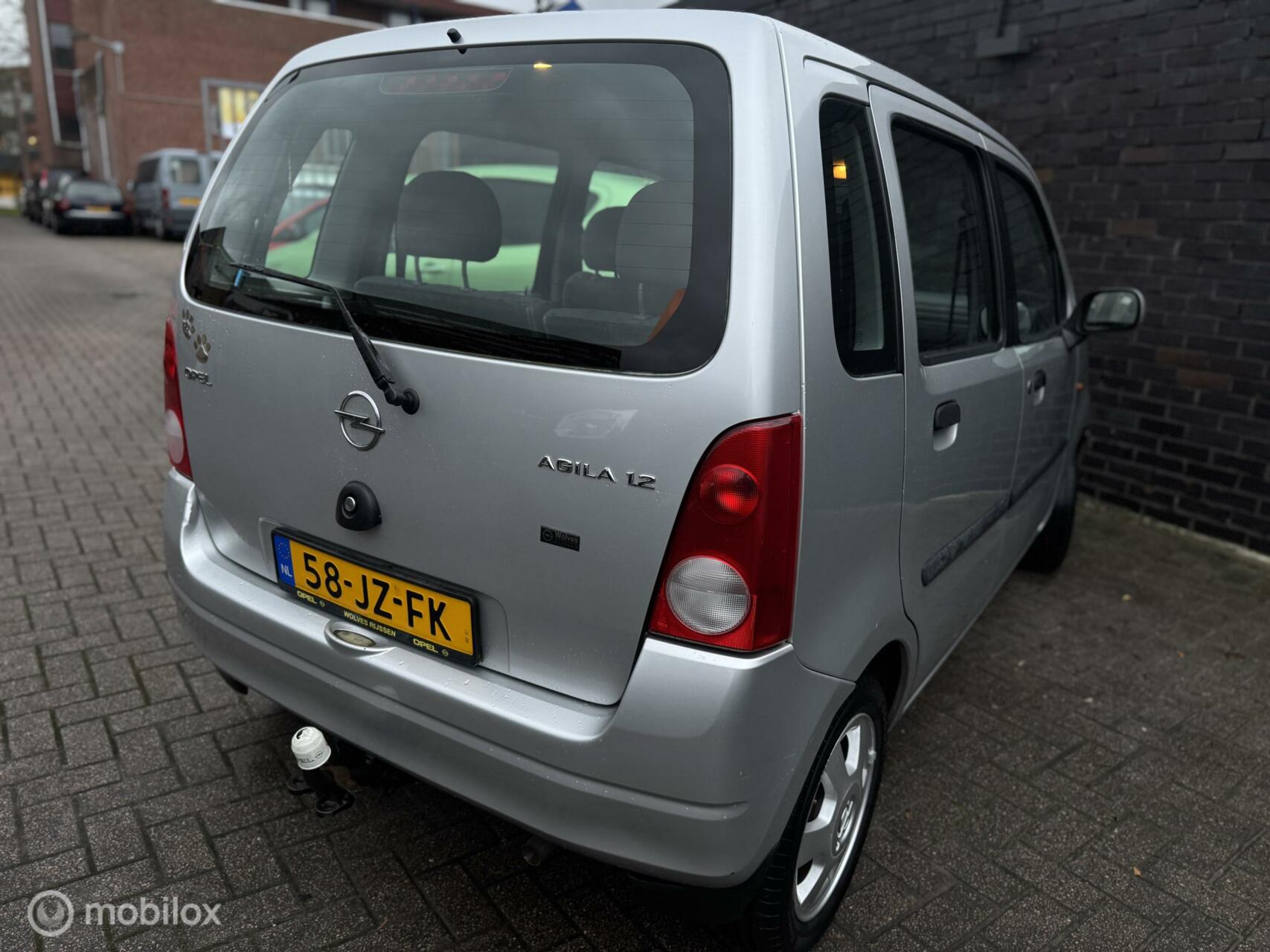 Foto van Opel Agila