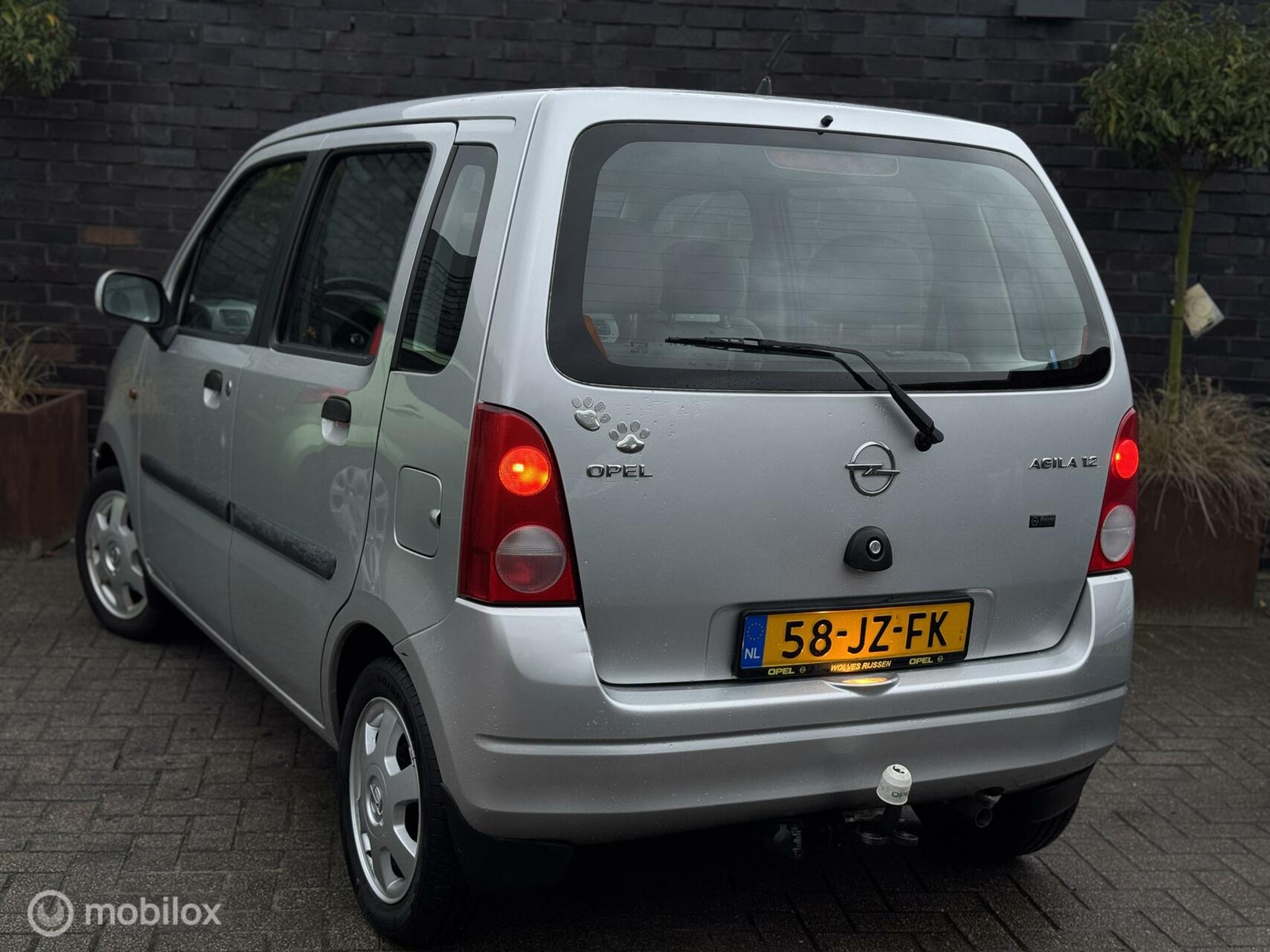 Foto van Opel Agila
