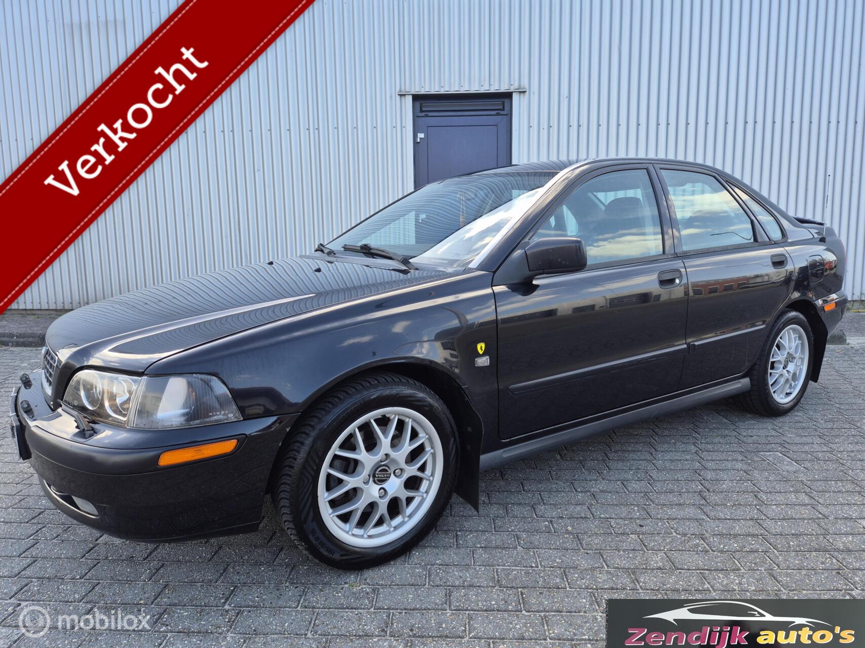 Foto van VOLVO S40