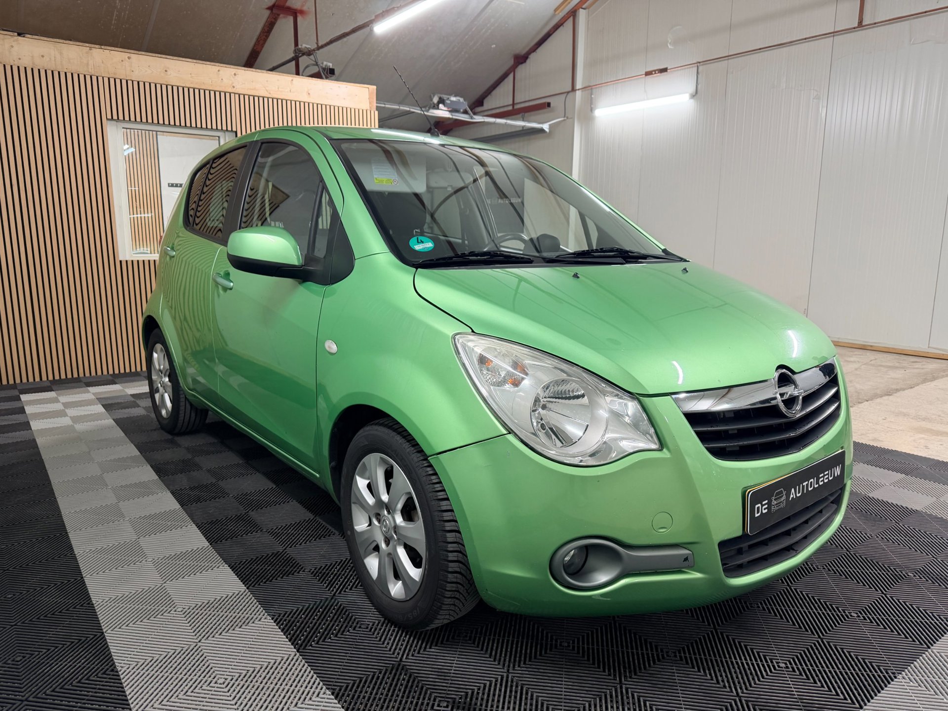 Foto van Opel Agila