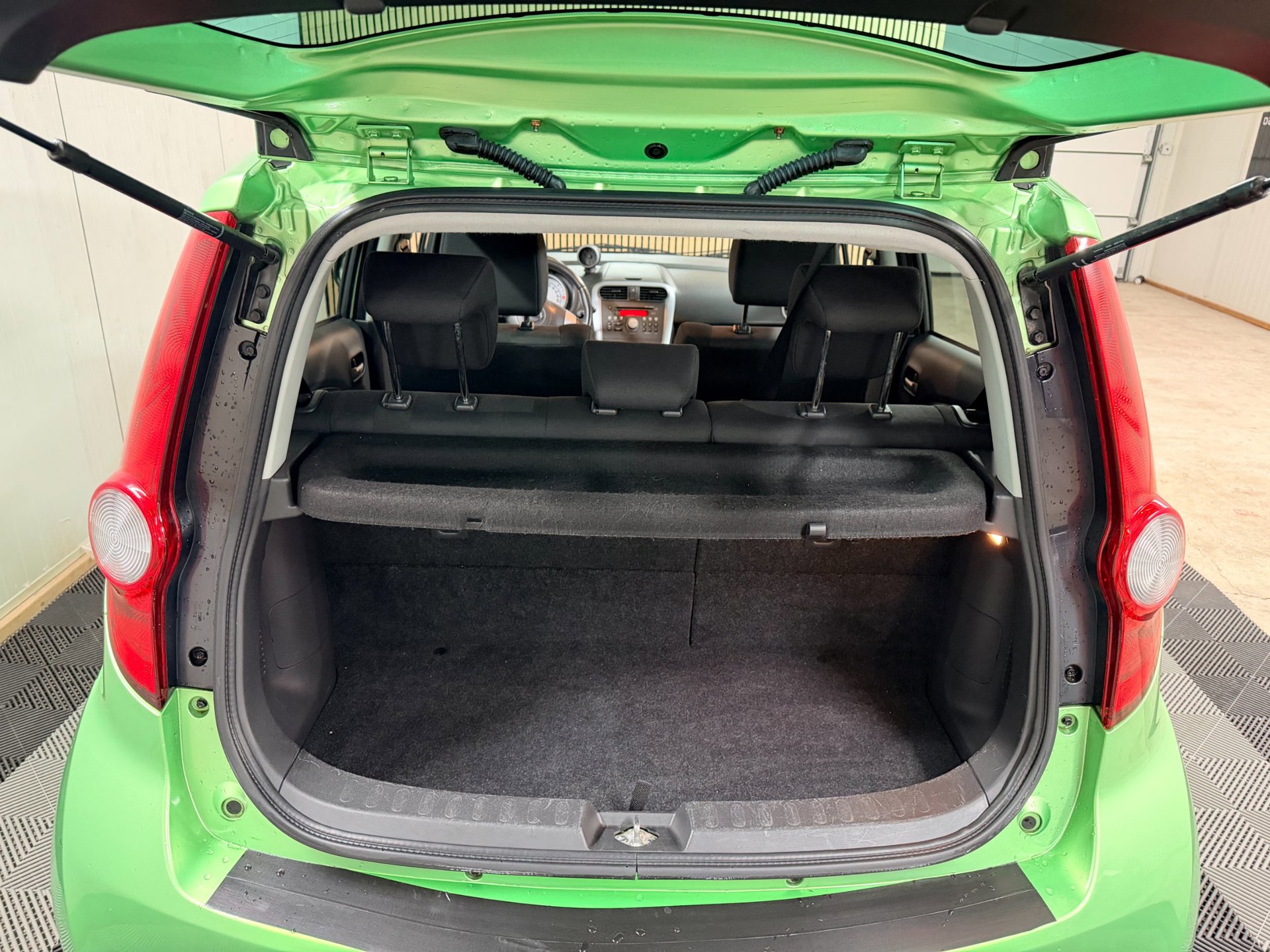 Foto van Opel Agila
