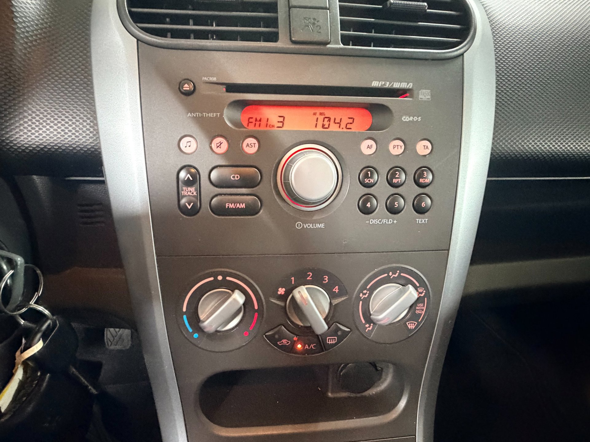 Foto van Opel Agila