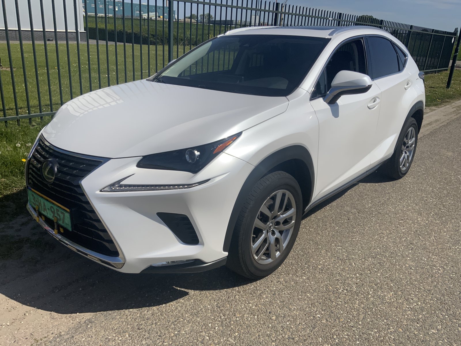 Lexus NX 300h AWD Ultim. Ed. 2021 - voorkant
