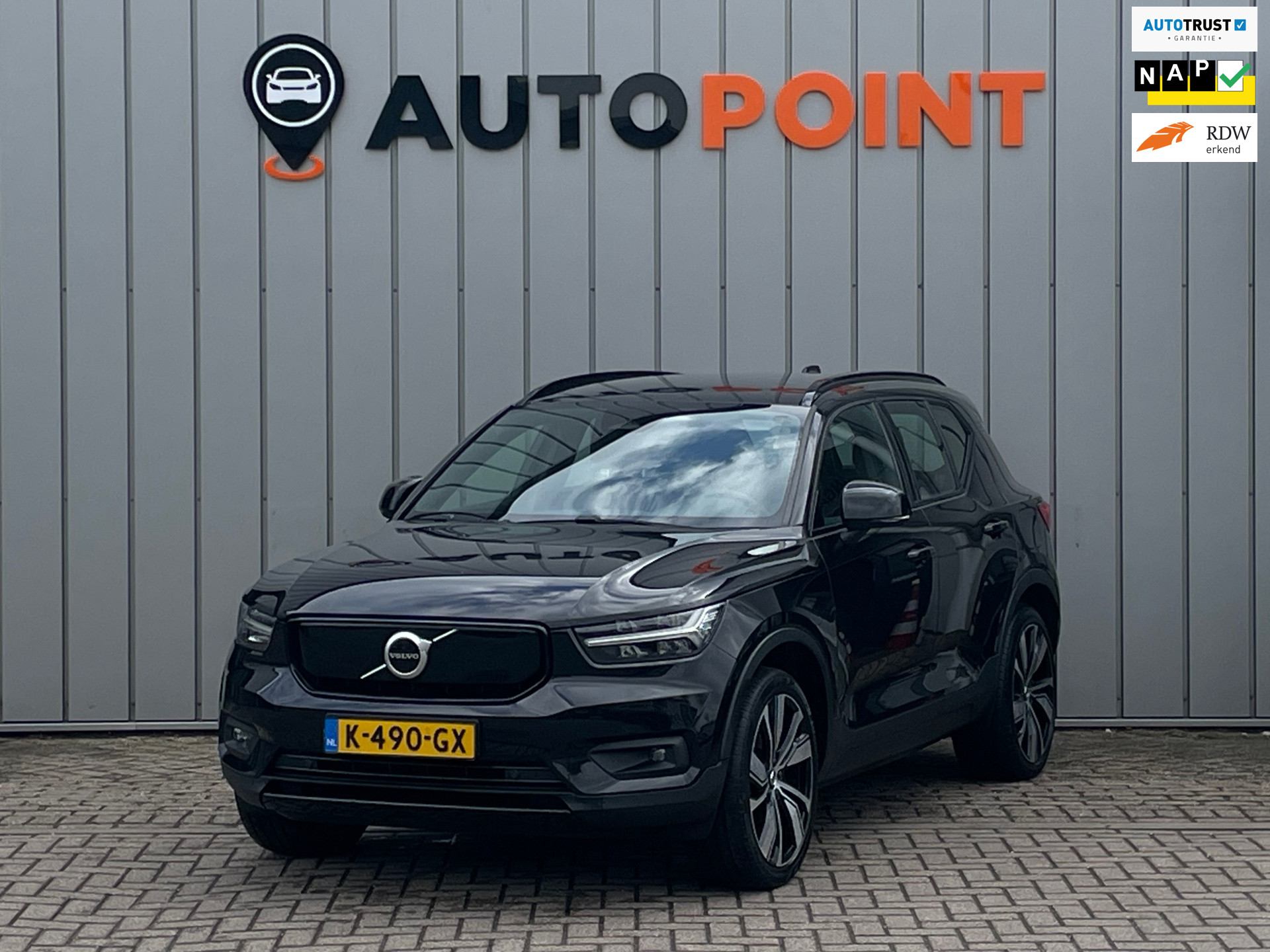 Volvo XC40 Recharge P8 AWD R-Design SOH 95 % ALCANTARA FASE 3 CAMERA 2020 - voorkant