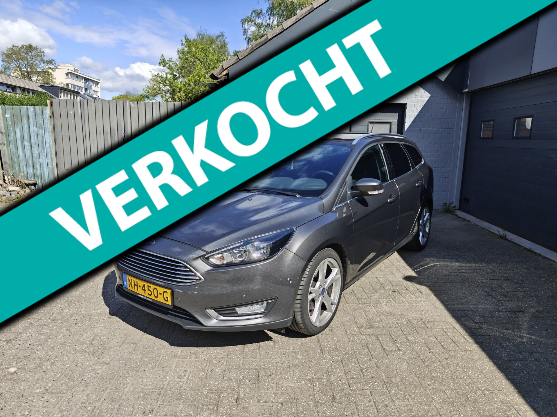Ford Focus 1.5 Titanium,Cruise control,Navi,Climate control,Stuurverwarming,Parking system 2016 - voorkant