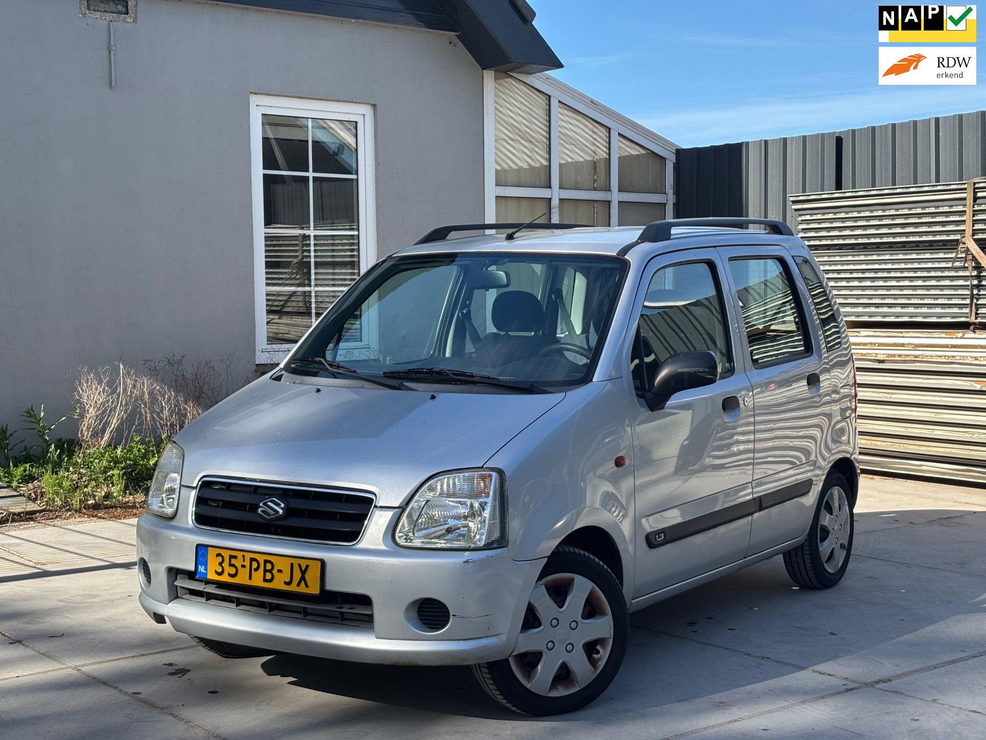 Foto van SUZUKI WAGON R
