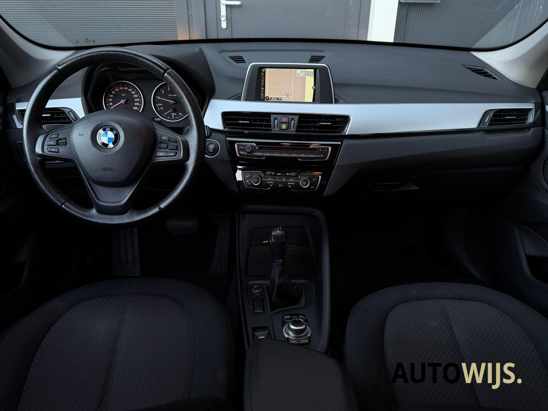 Foto van BMW X1 sDrive 18i