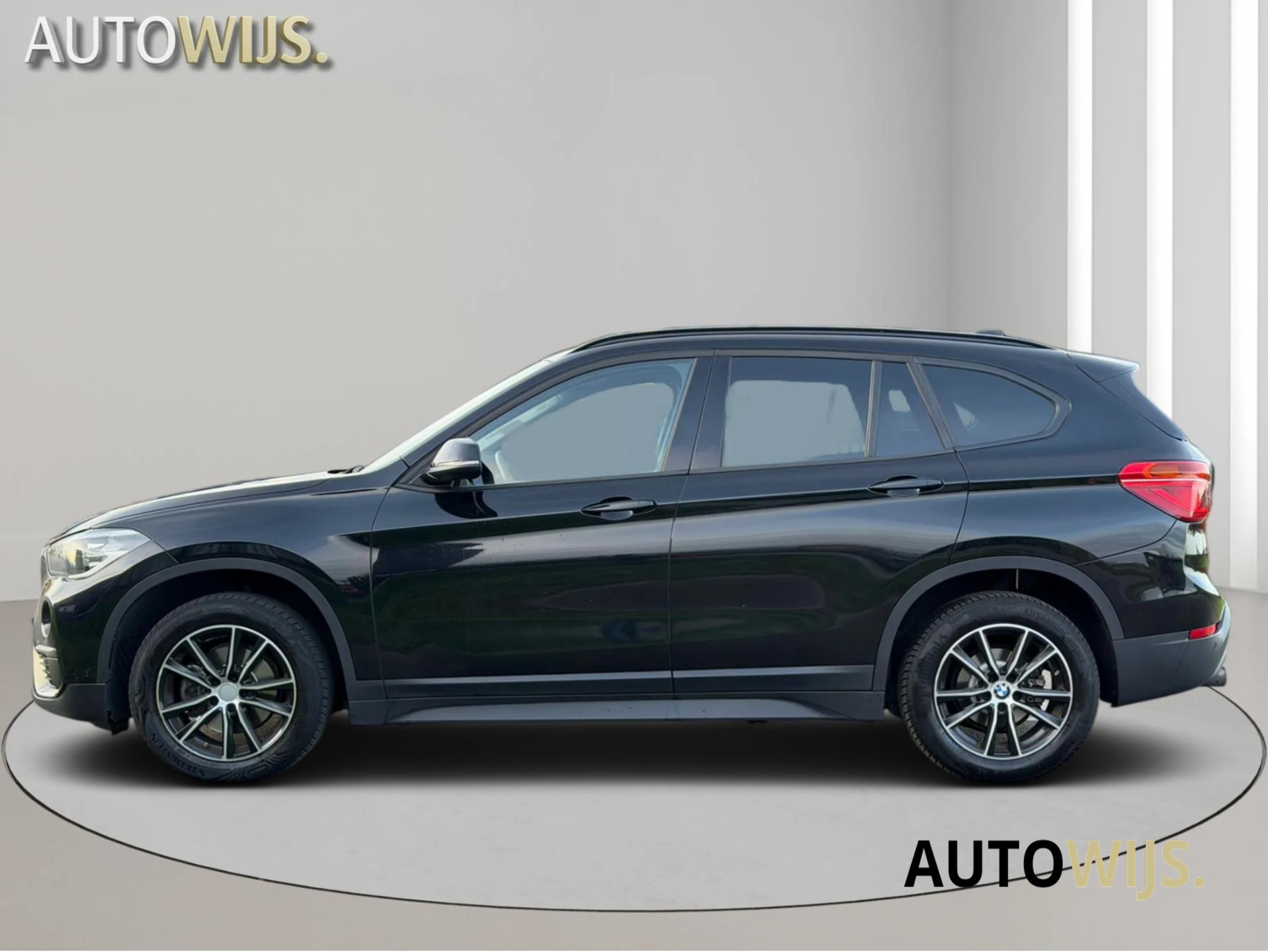 Foto van BMW X1 sDrive 18i