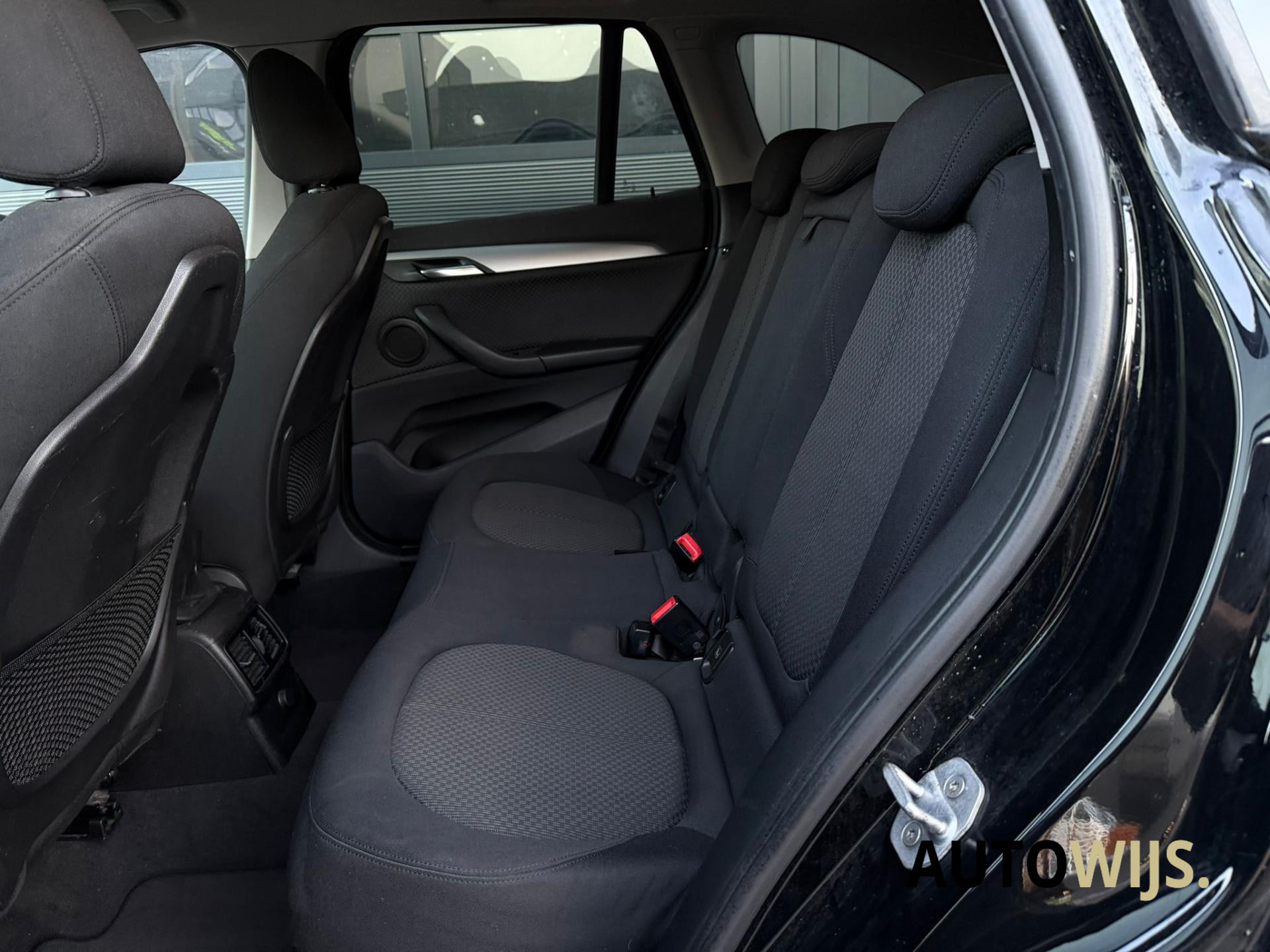 Foto van BMW X1 sDrive 18i