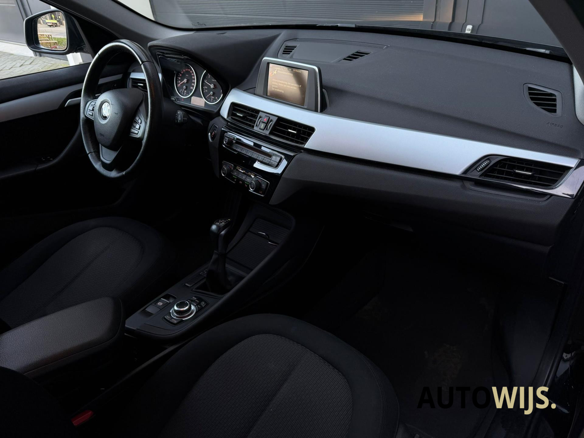 Foto van BMW X1 sDrive 18i
