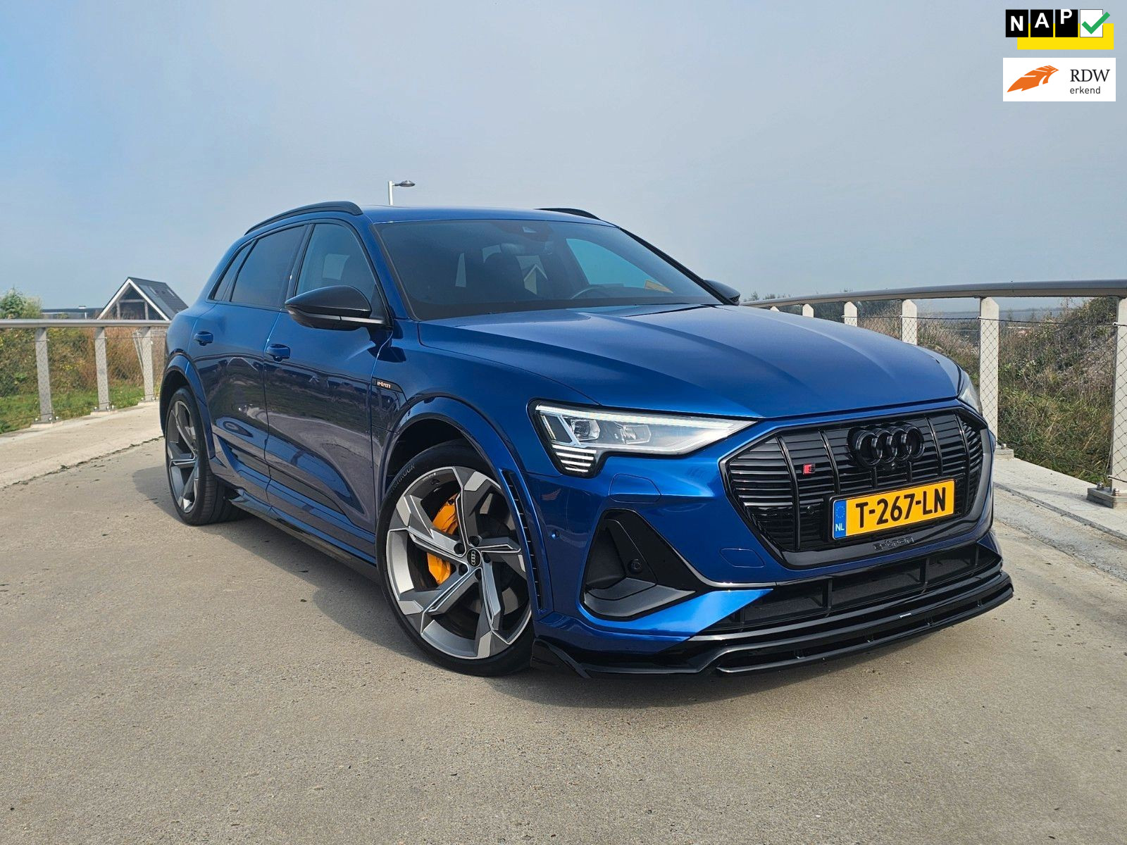 Foto van AUDI E-TRON S