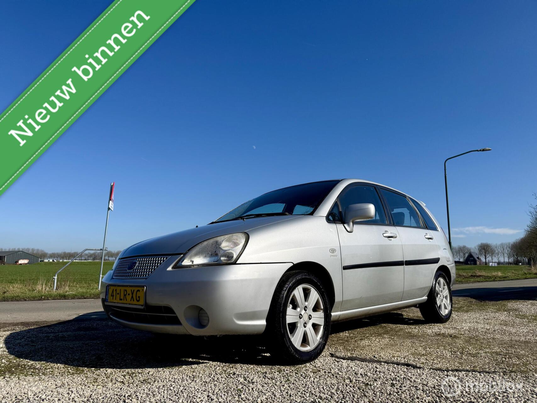 Foto van SUZUKI LIANA