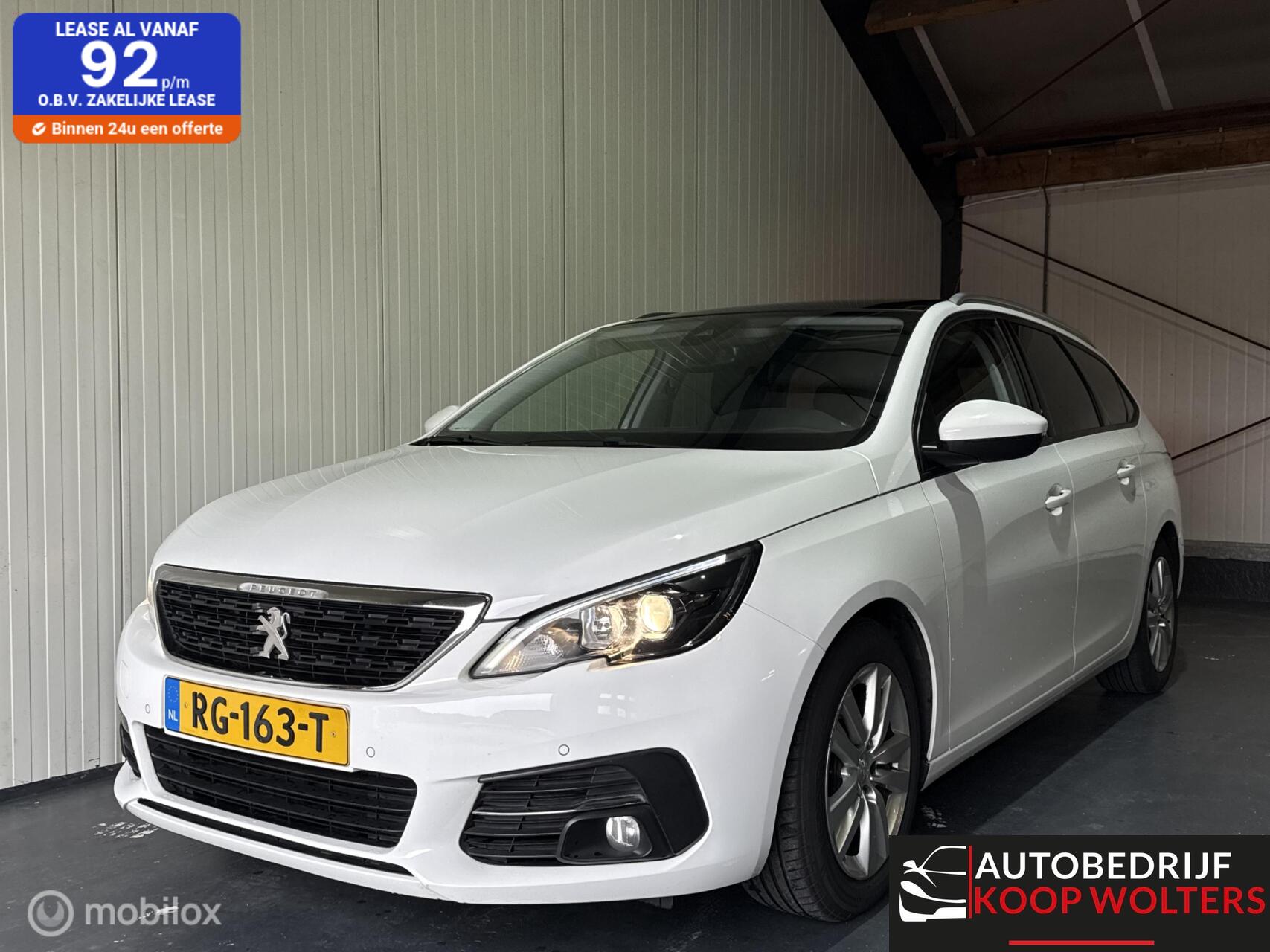 Peugeot 308 1.2  Camera Led  Executive D-riem V.V 2017 - voorkant