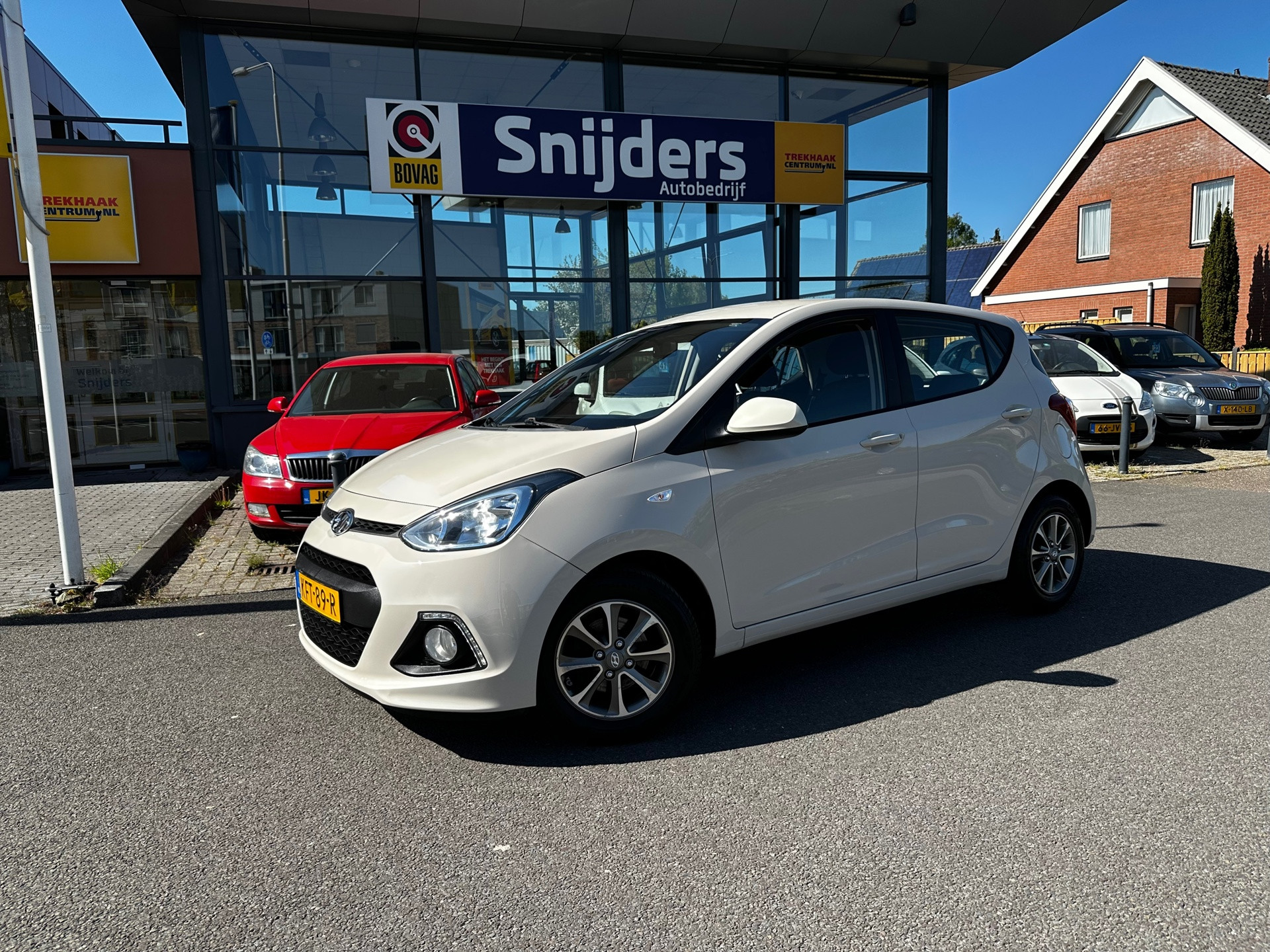 Hyundai I10 1.0i i-Motion Comfort Plus 2014 - voorkant
