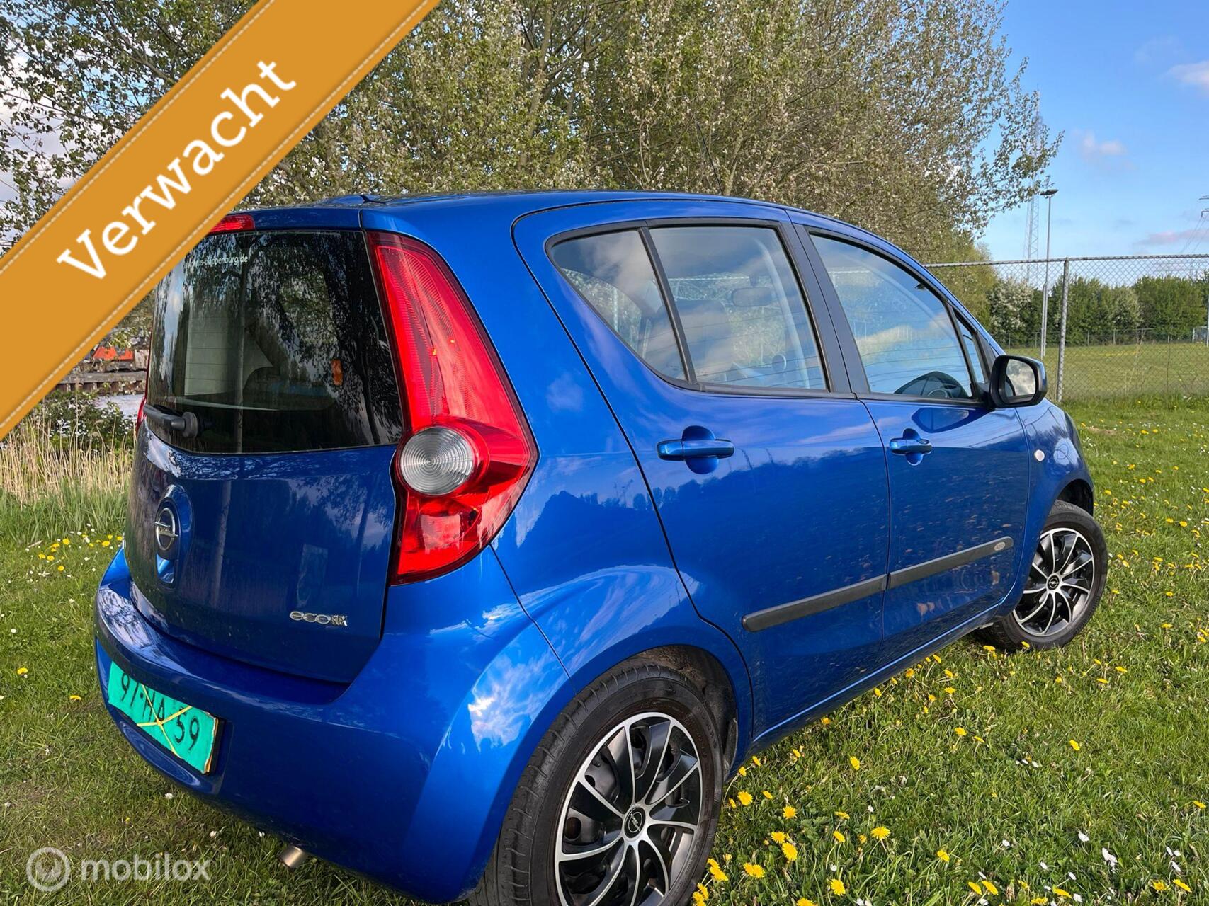 Foto van Opel Agila