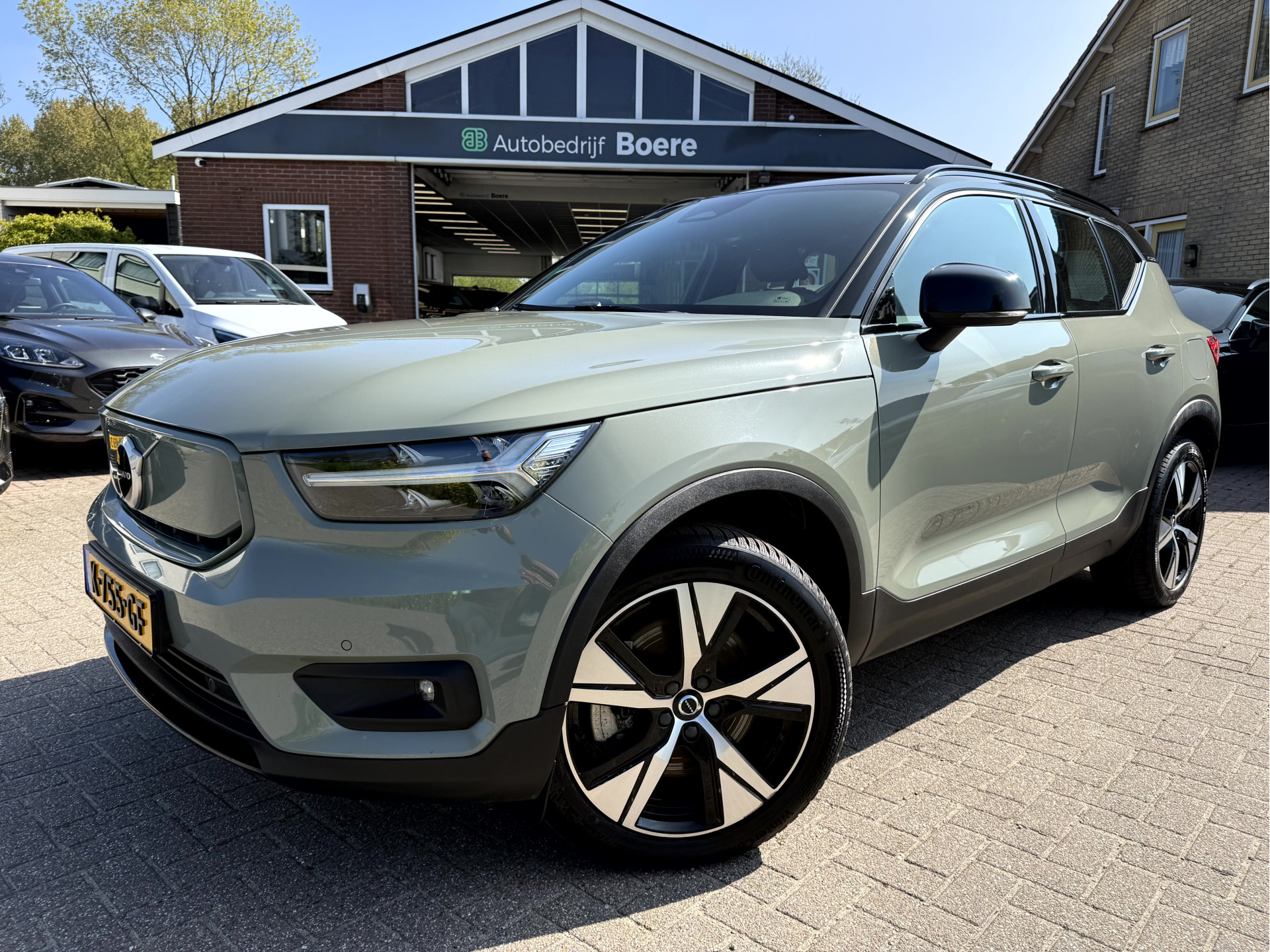 Volvo XC40 Recharge P8 AWD R-Design 2020 - voorkant
