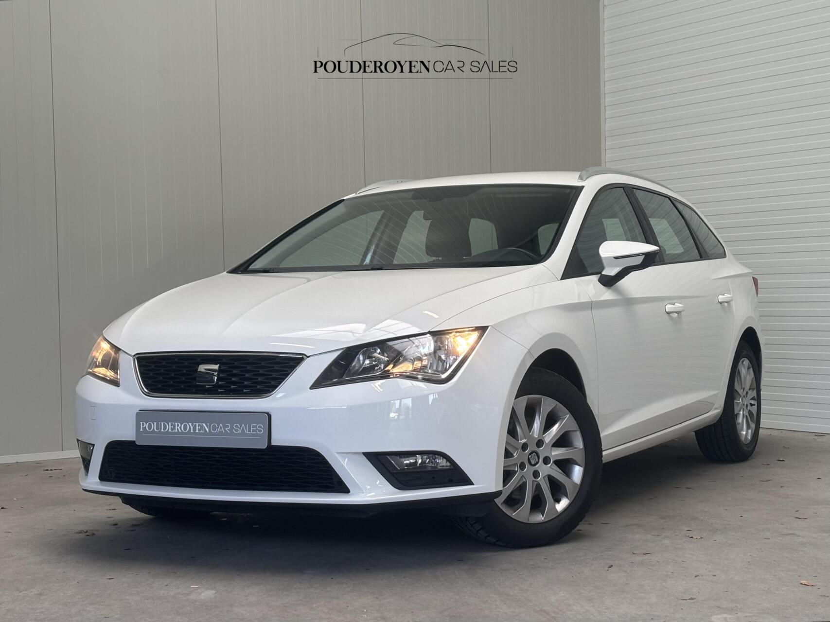 Seat Leon ST 1.2 TSI Style / Clima / 4 seizoensbanden / Navigatie 2015 - voorkant