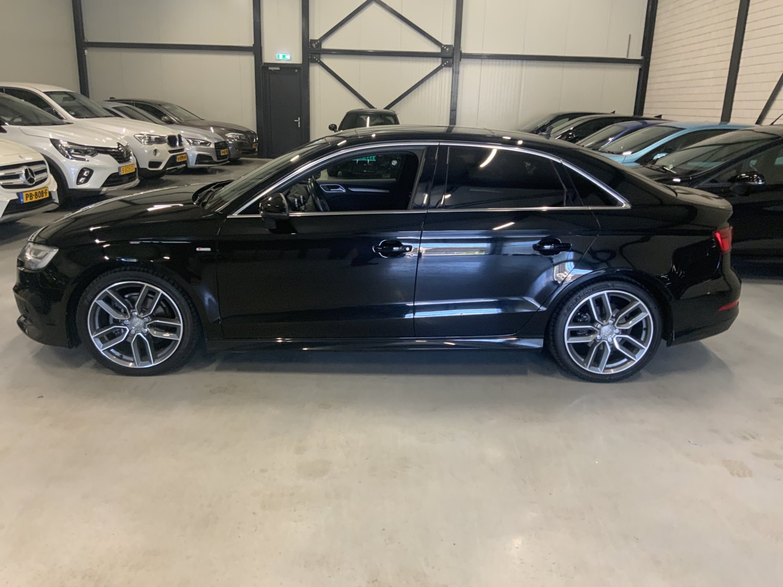 Inspectiefoto van Audi A3 Limousine