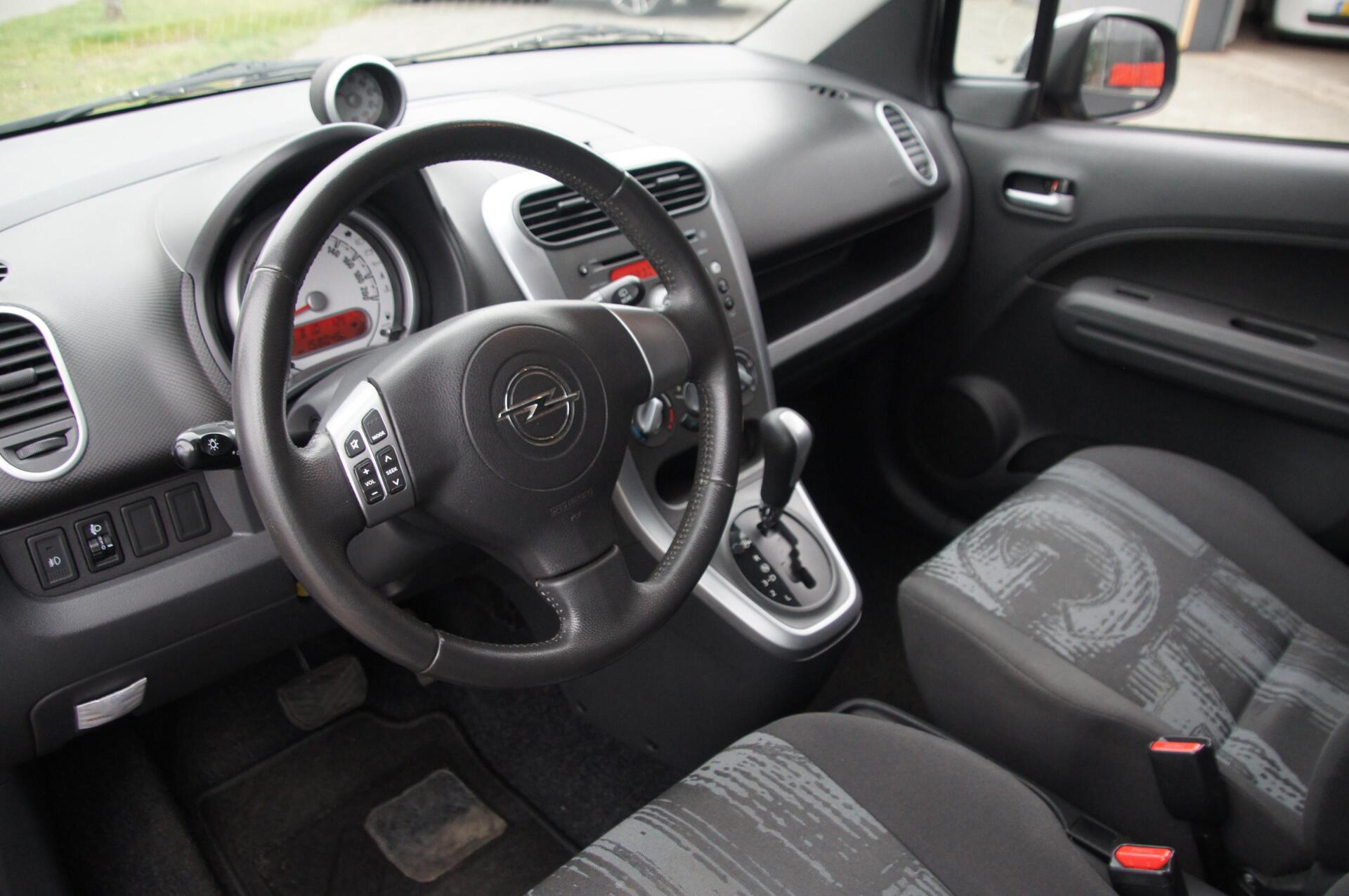 Foto van Opel Agila