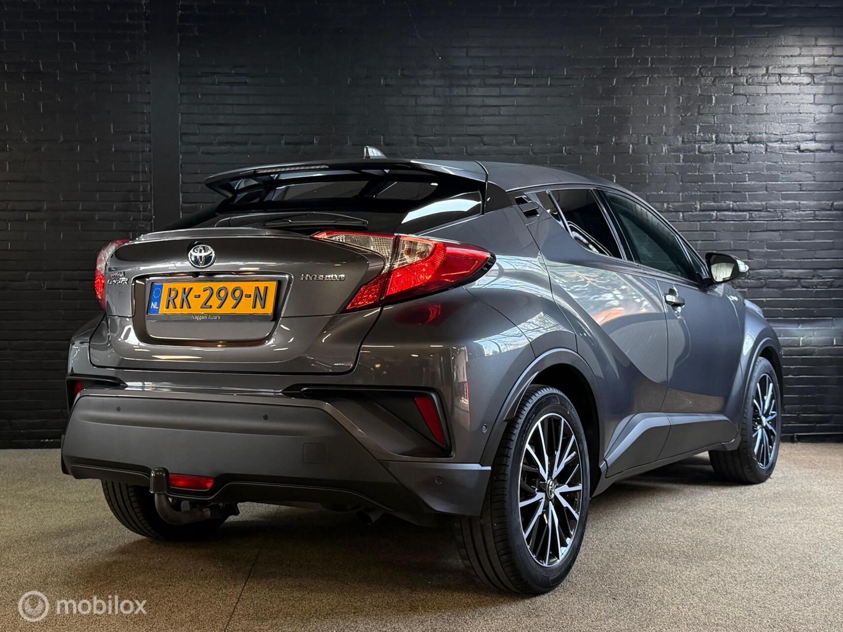 Foto van Toyota Toyota C-hr
