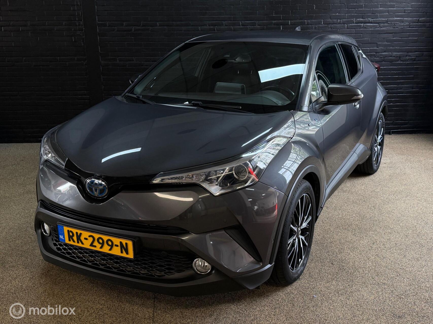 Foto van Toyota Toyota C-hr