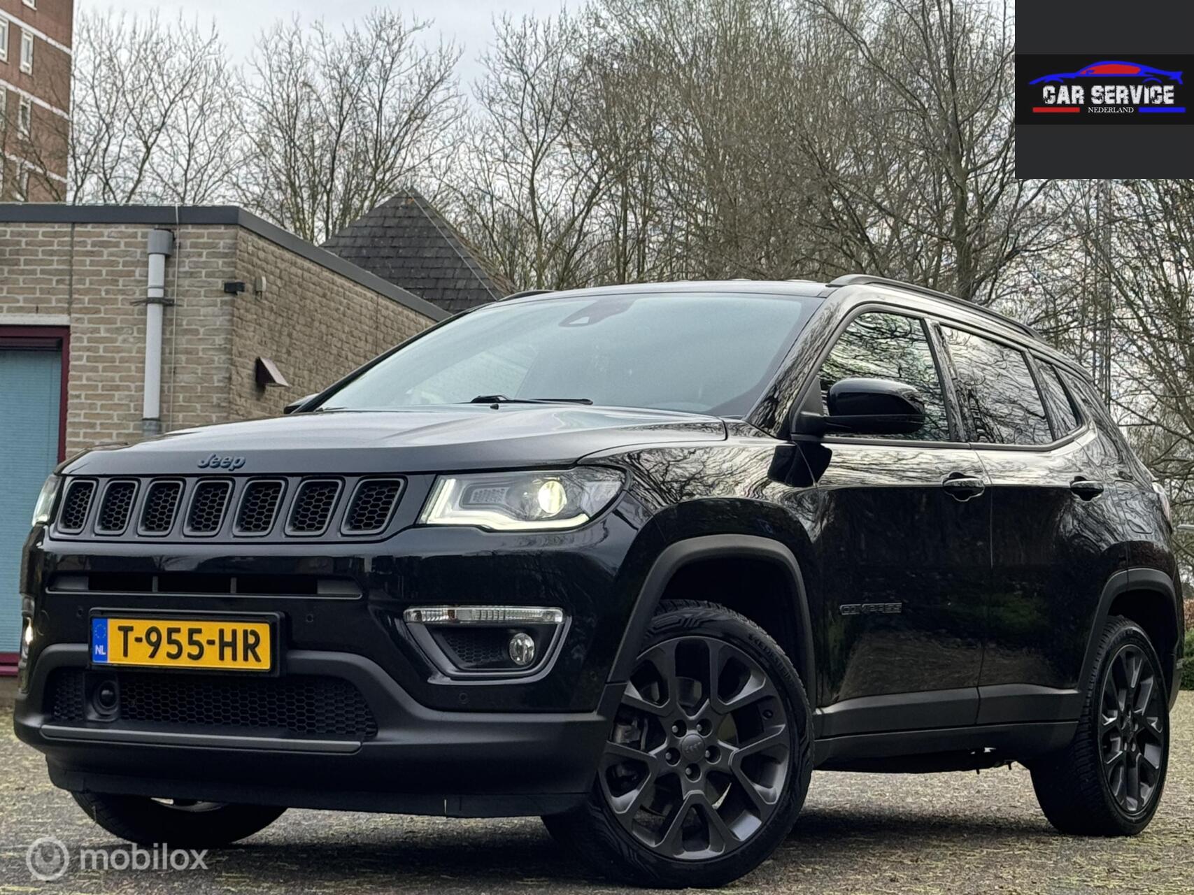 Foto van JEEP COMPASS