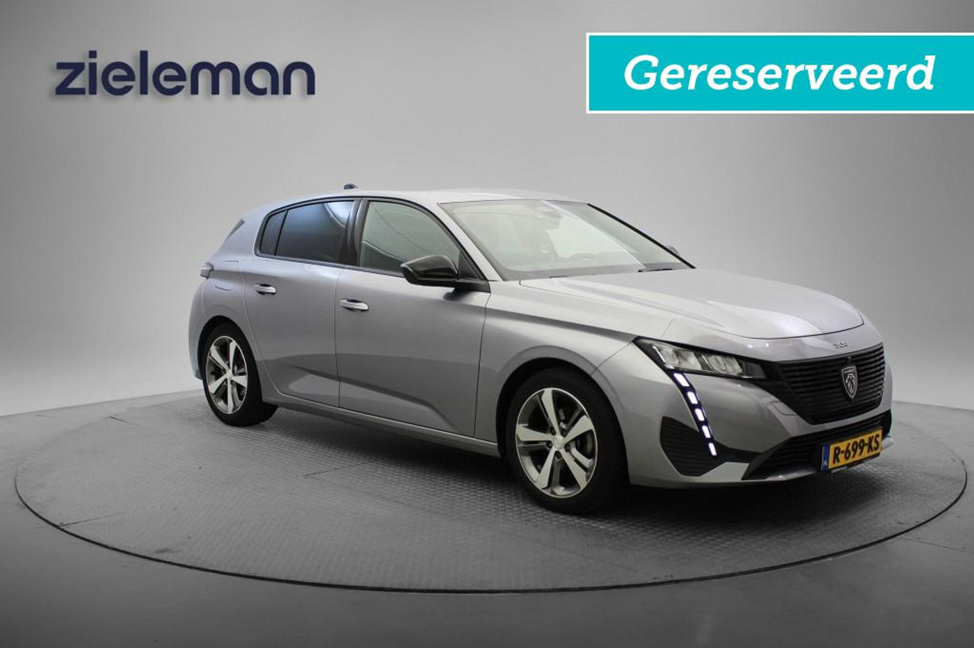 Peugeot 308 1.2 PureTech Active Pack Business - Carplay, Digital Cockpit 2022 - voorkant