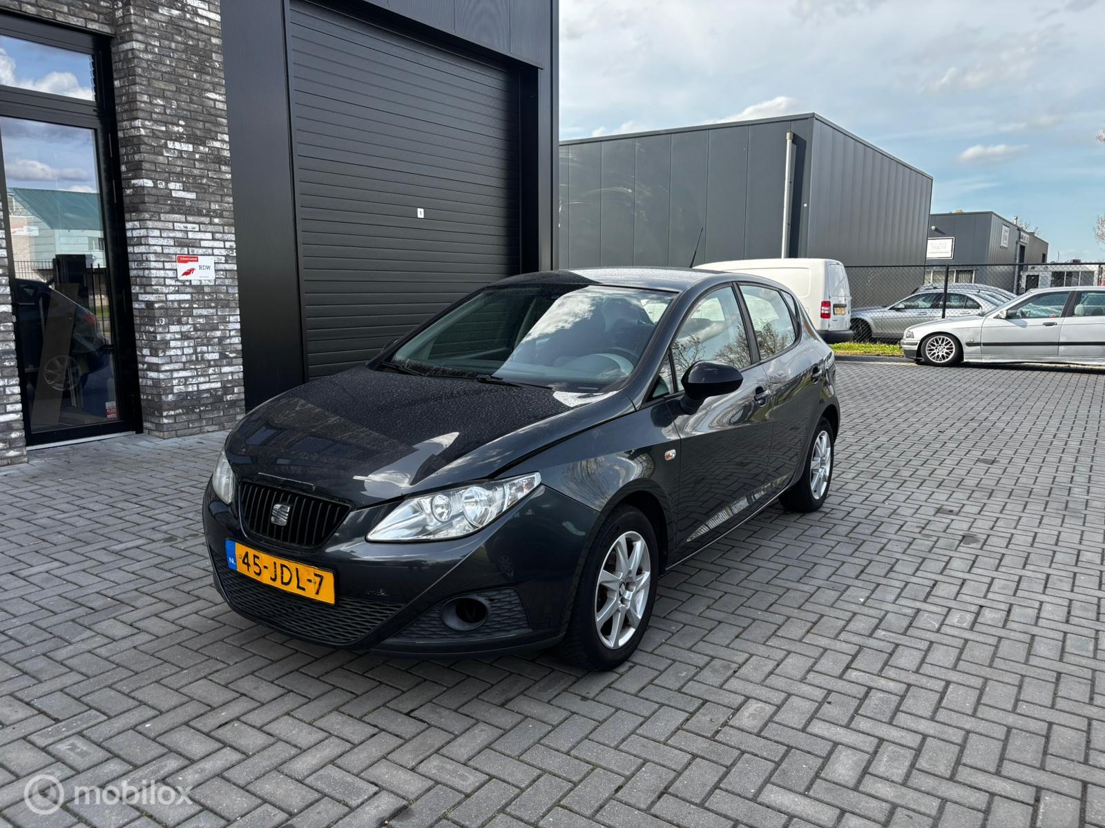 Foto van SEAT IBIZA