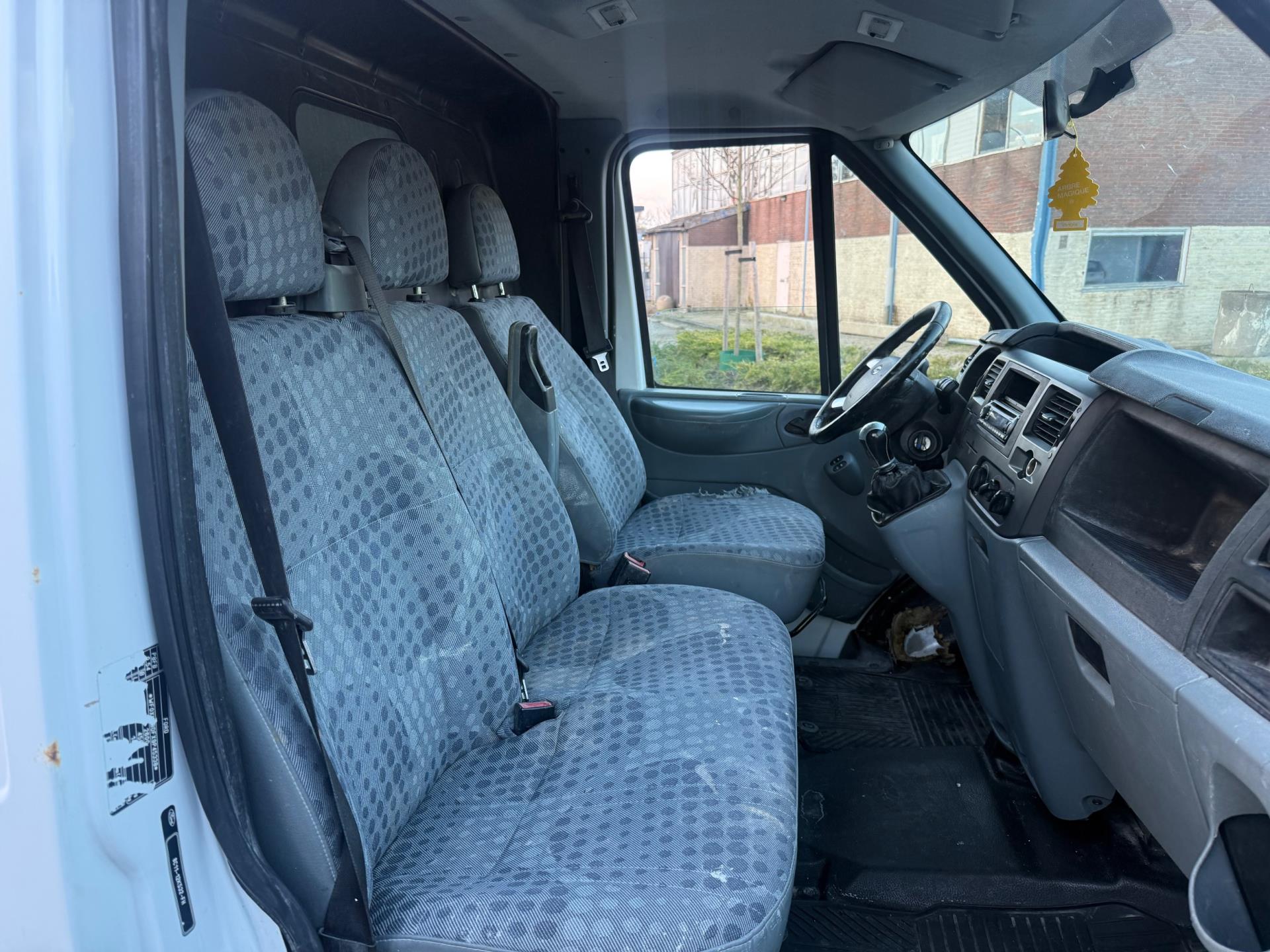 Foto van Ford Transit 260s Van 85dpf LR 4.23