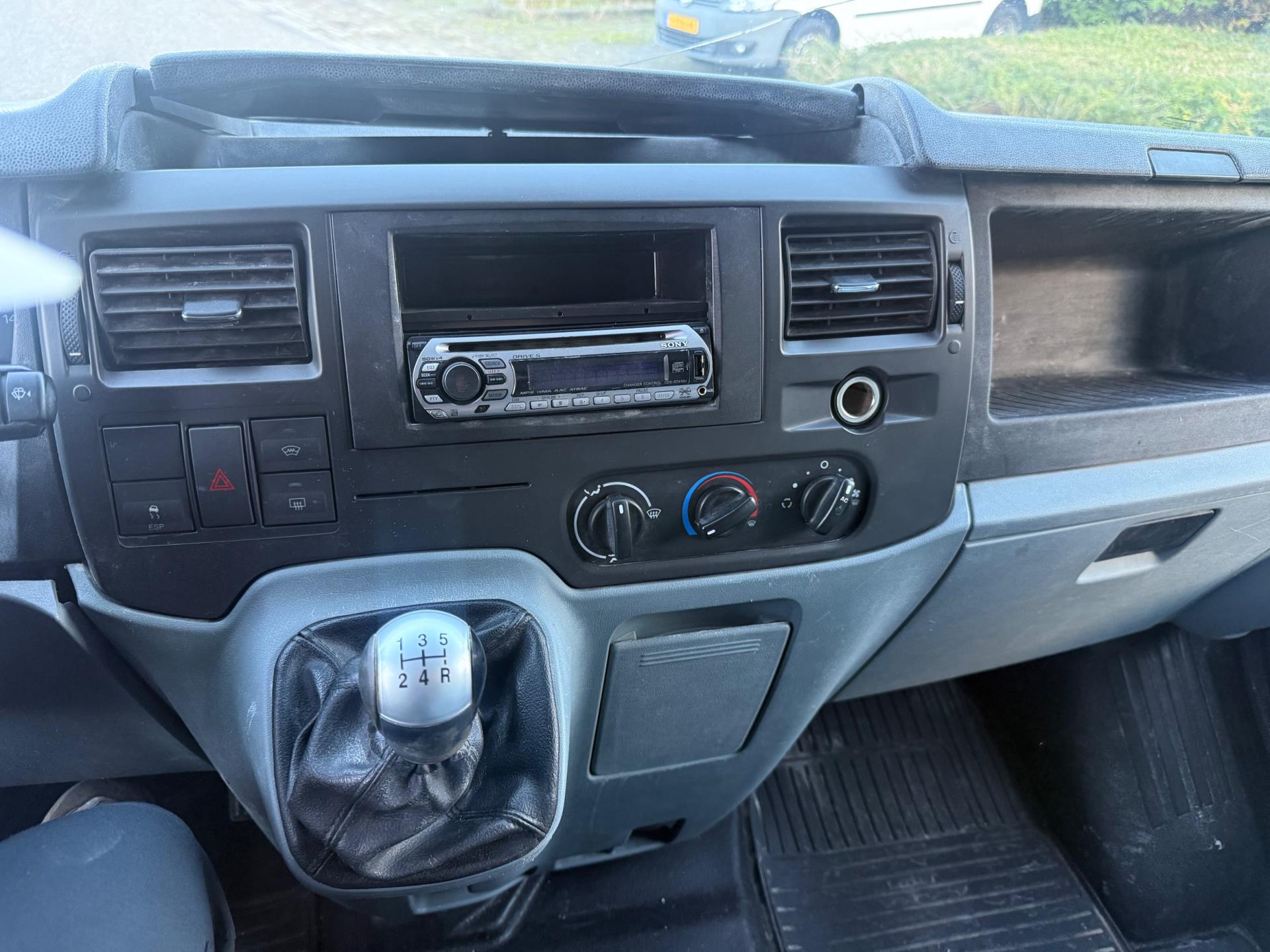 Foto van Ford Transit 260s Van 85dpf LR 4.23