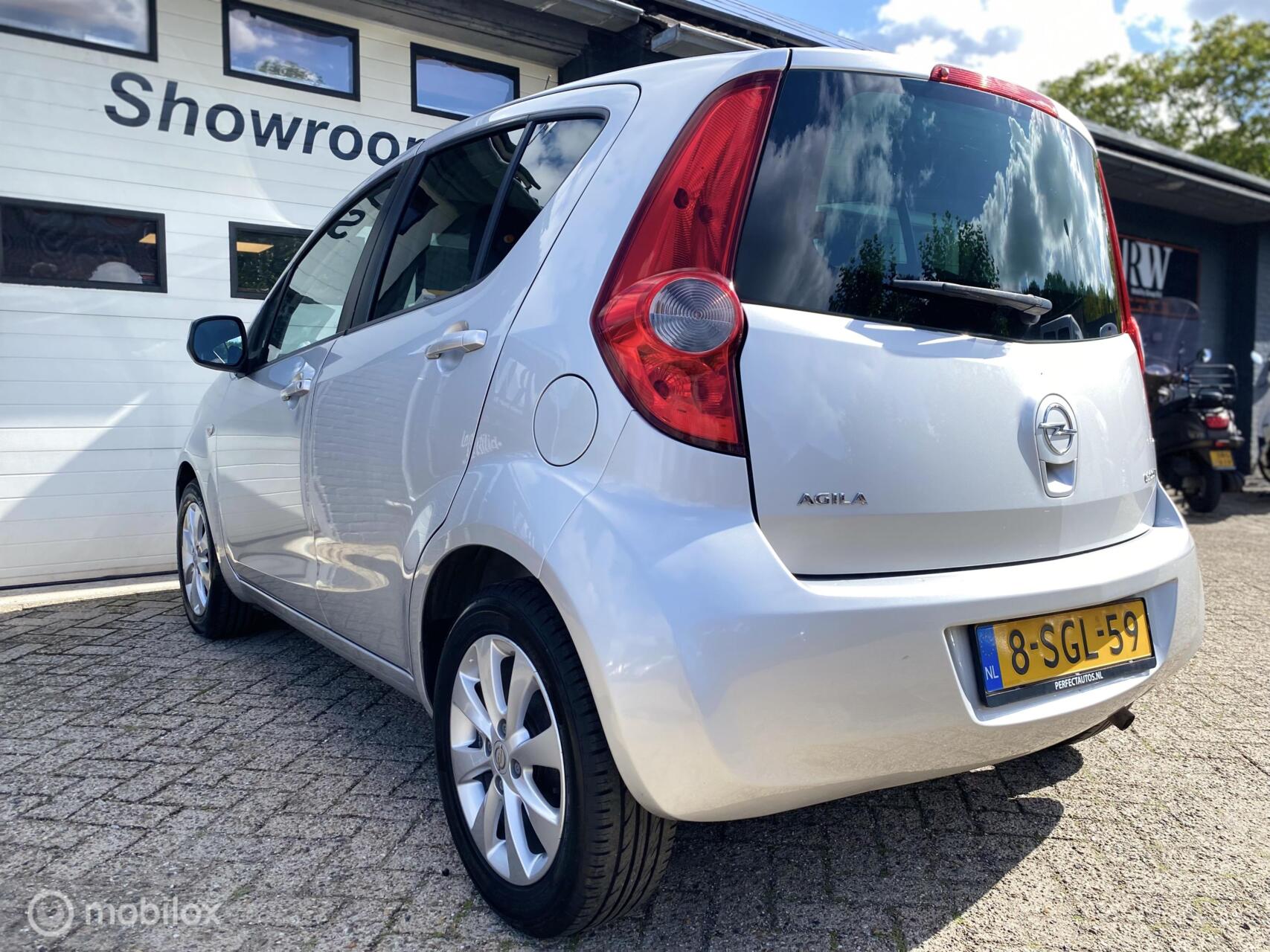 Foto van Opel Agila