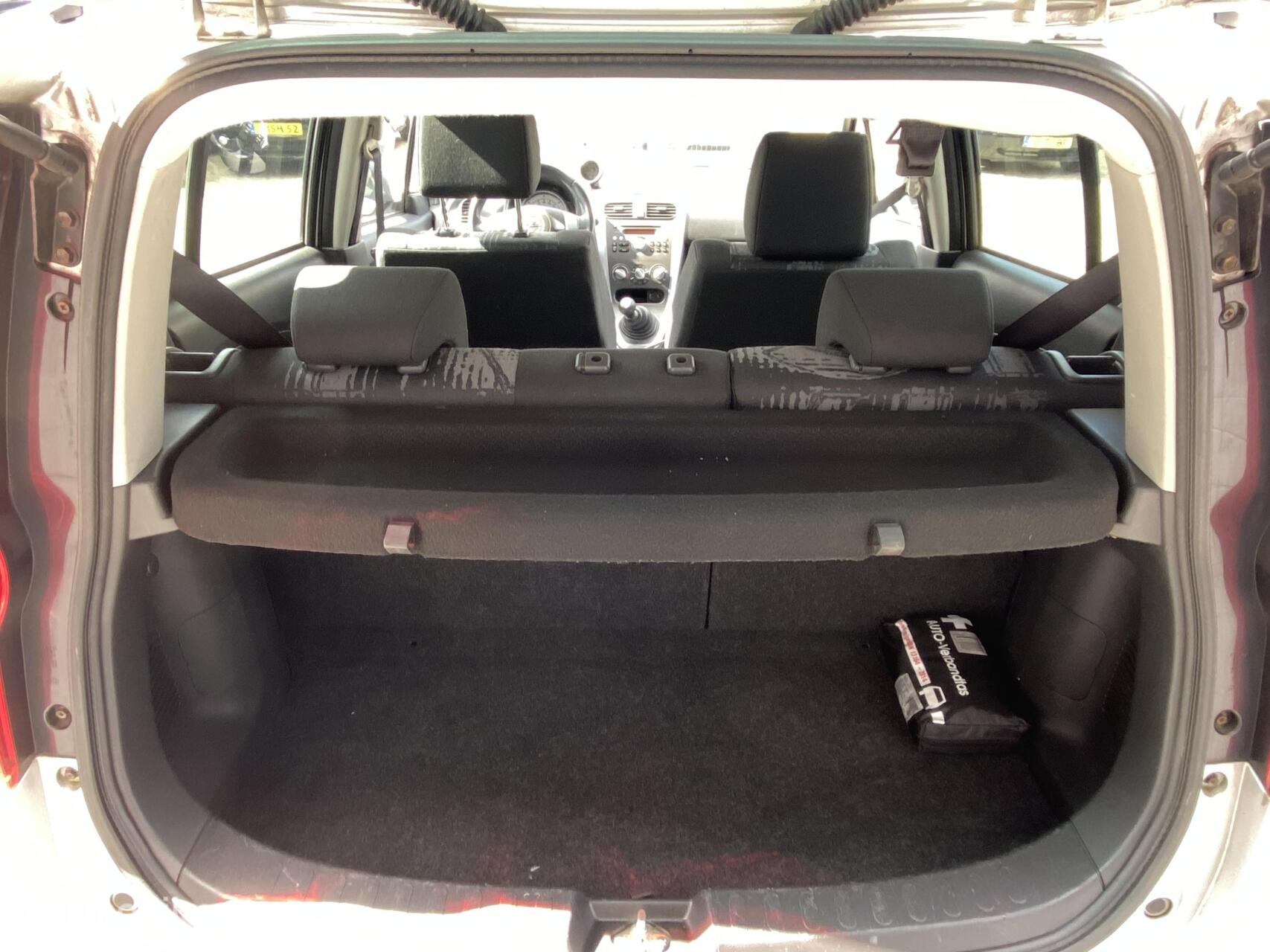 Foto van Opel Agila