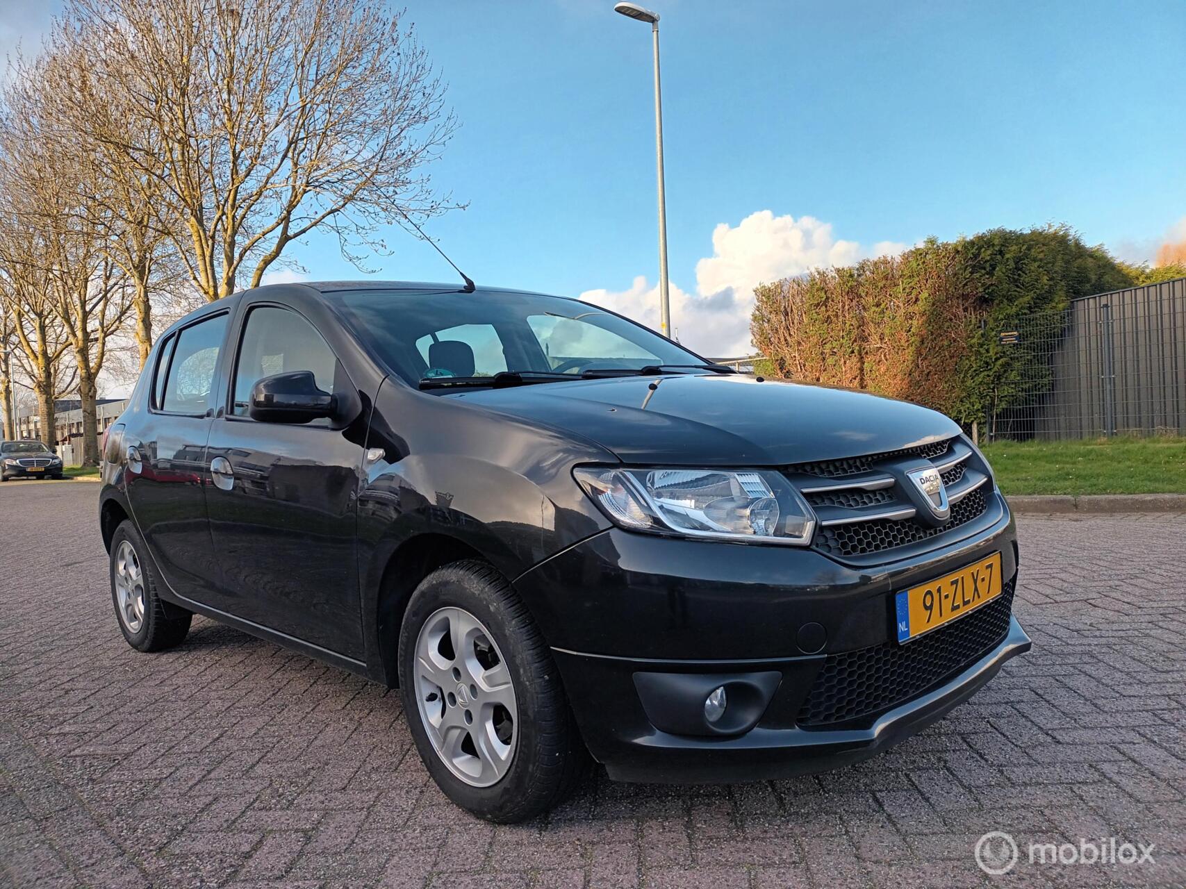 Foto van DACIA SANDERO