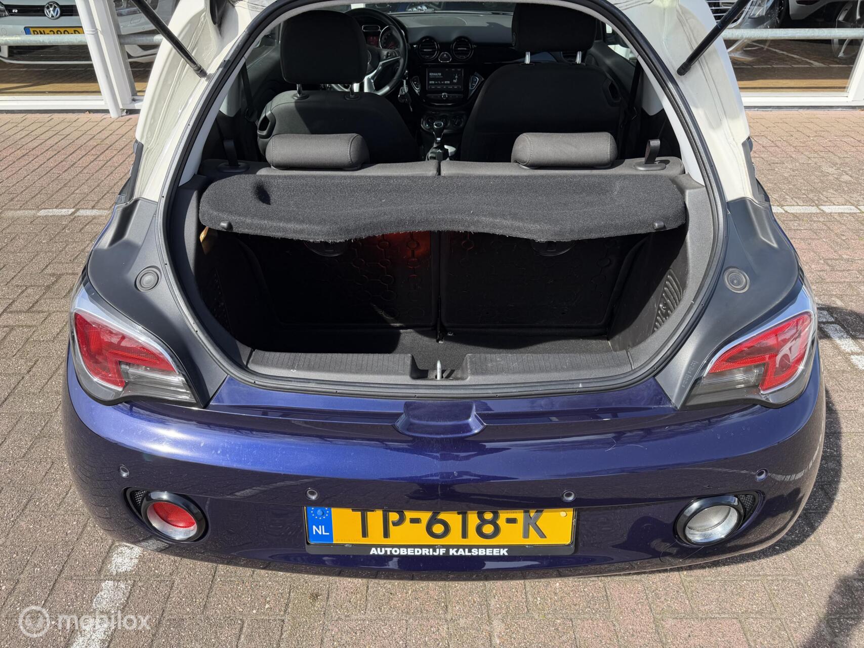 Foto van Opel Adam