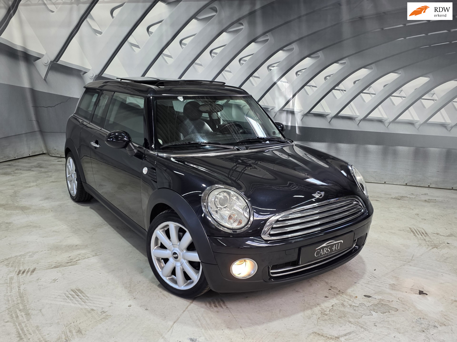 Foto van MINI MINI COOPER CLUBMAN