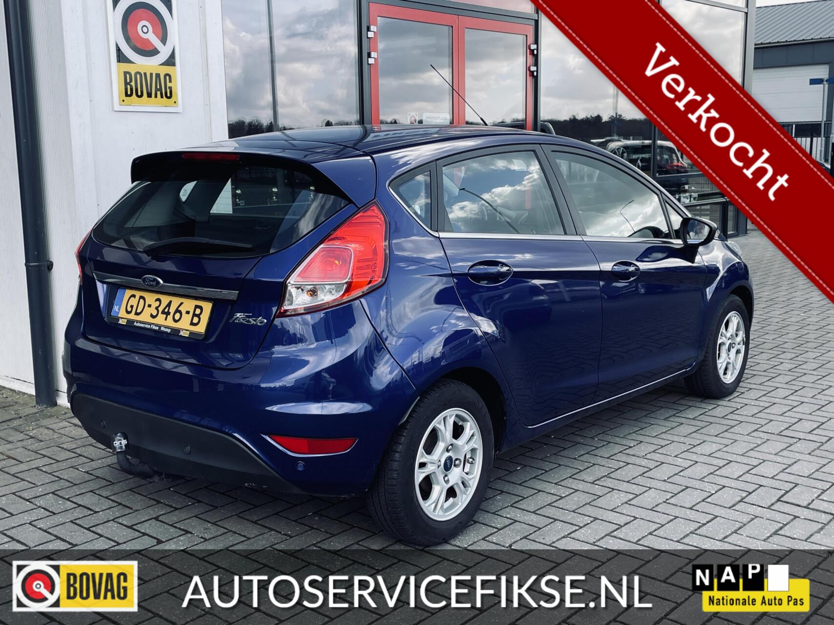 Ford Fiesta 1.5 TDCi TITANIUM|CLIMA & CRUISE|PDC|TREKHAAK 2015 - voorkant