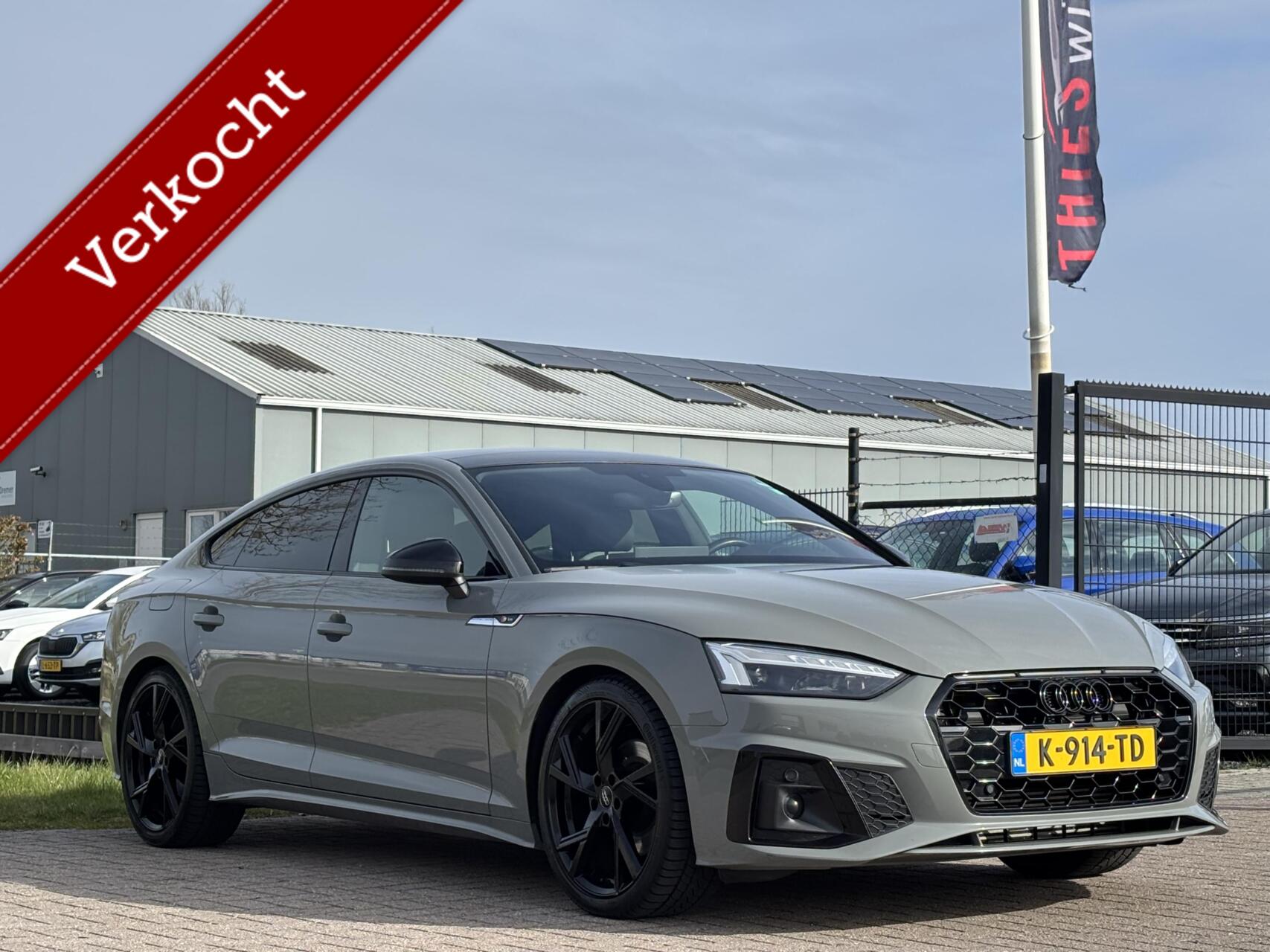 Audi A5 35 TFSI S edition pano digitale dash S-line 2021 - voorkant