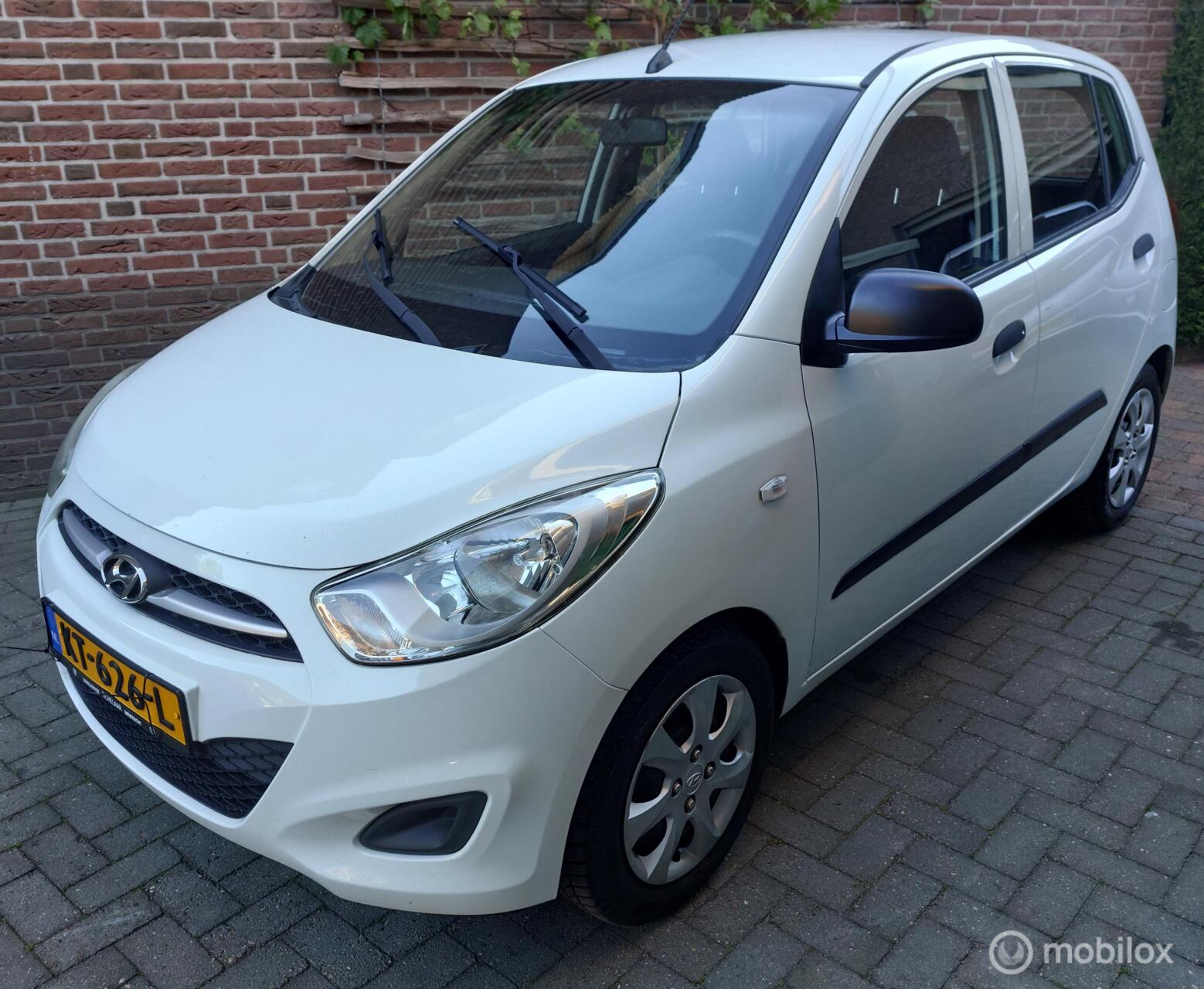Hyundai I 10 1.1 Pure (AIRCO/APK 29-11-26/Nw.Distributie) 2012 - voorkant