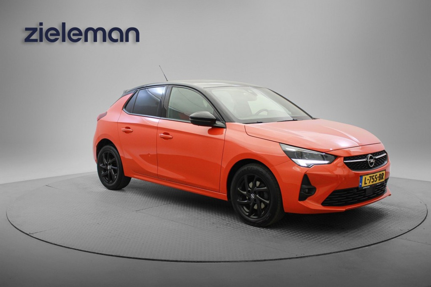Opel Corsa 1.2 GS Line 2021 - voorkant