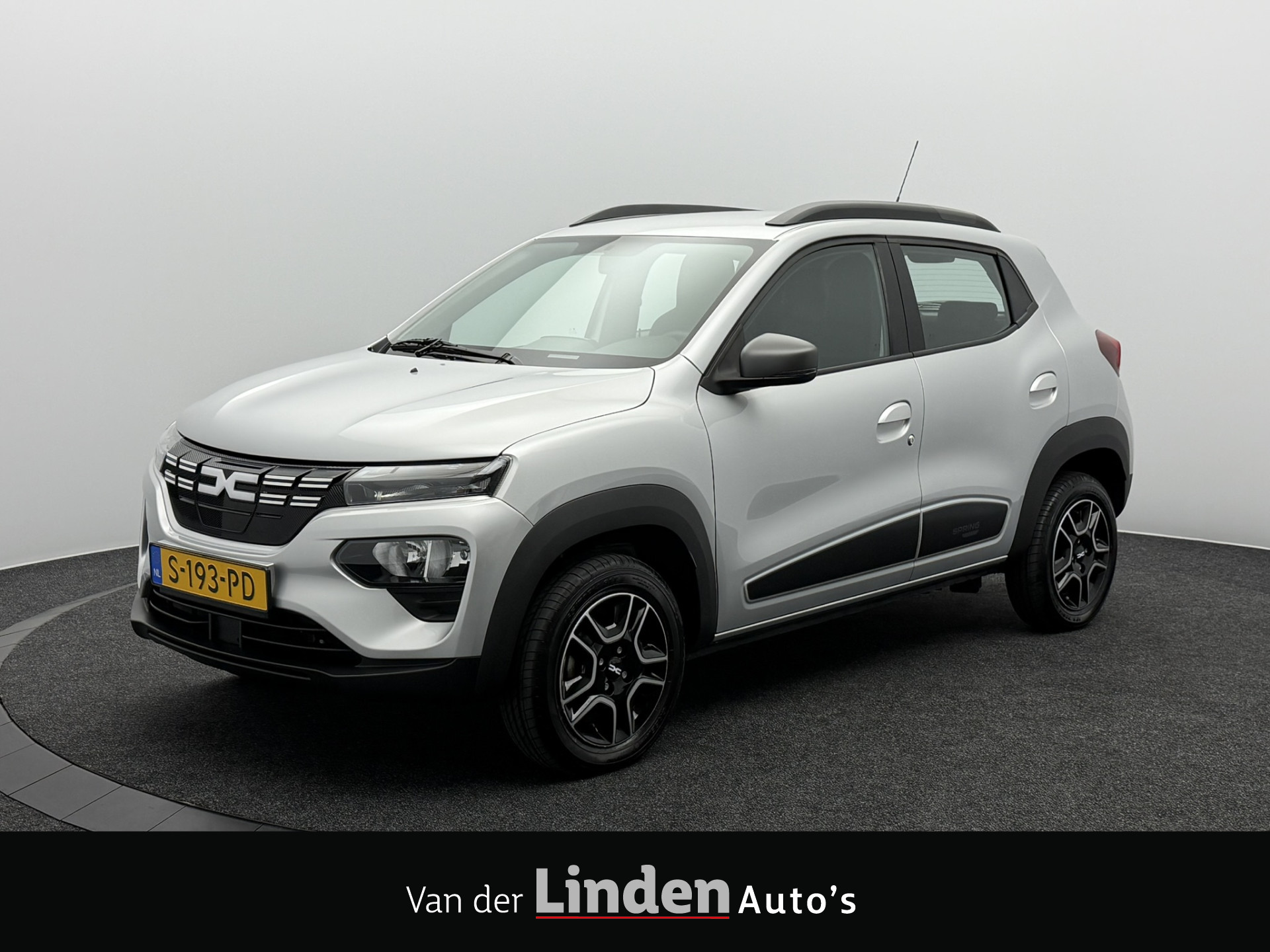 Foto van Dacia Spring