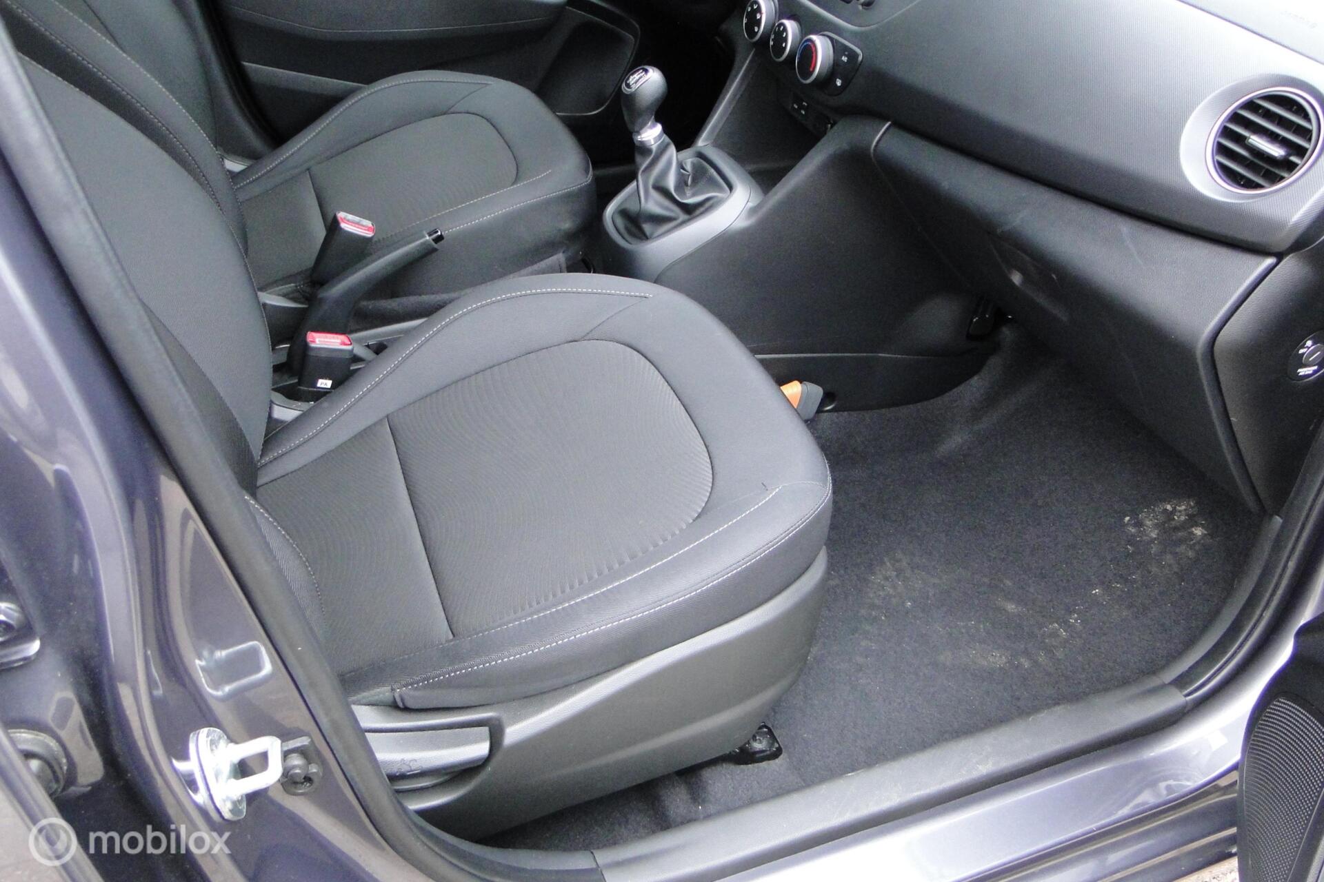 Foto van Hyundai I10