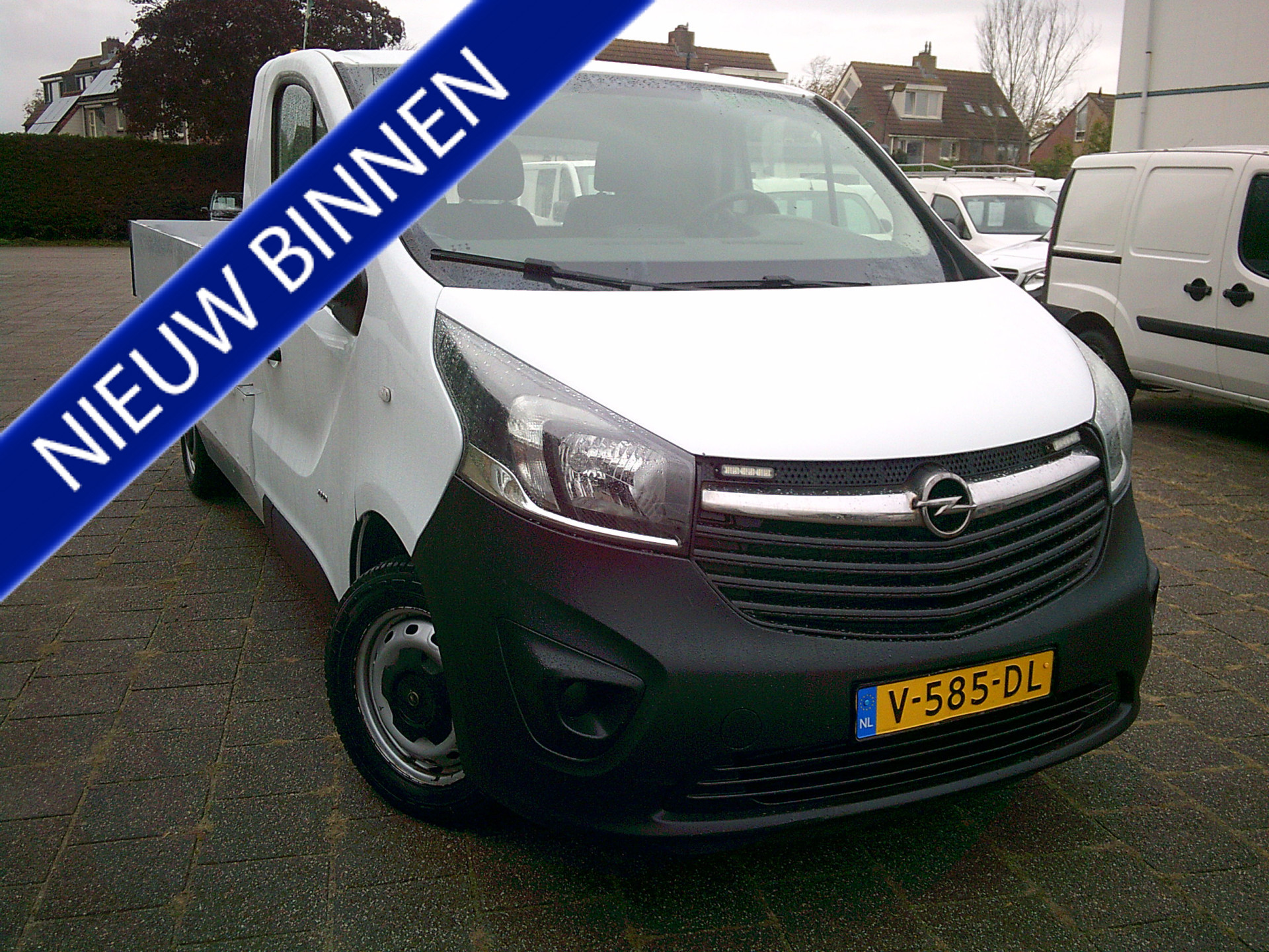 Foto van OPEL VIVARO-B