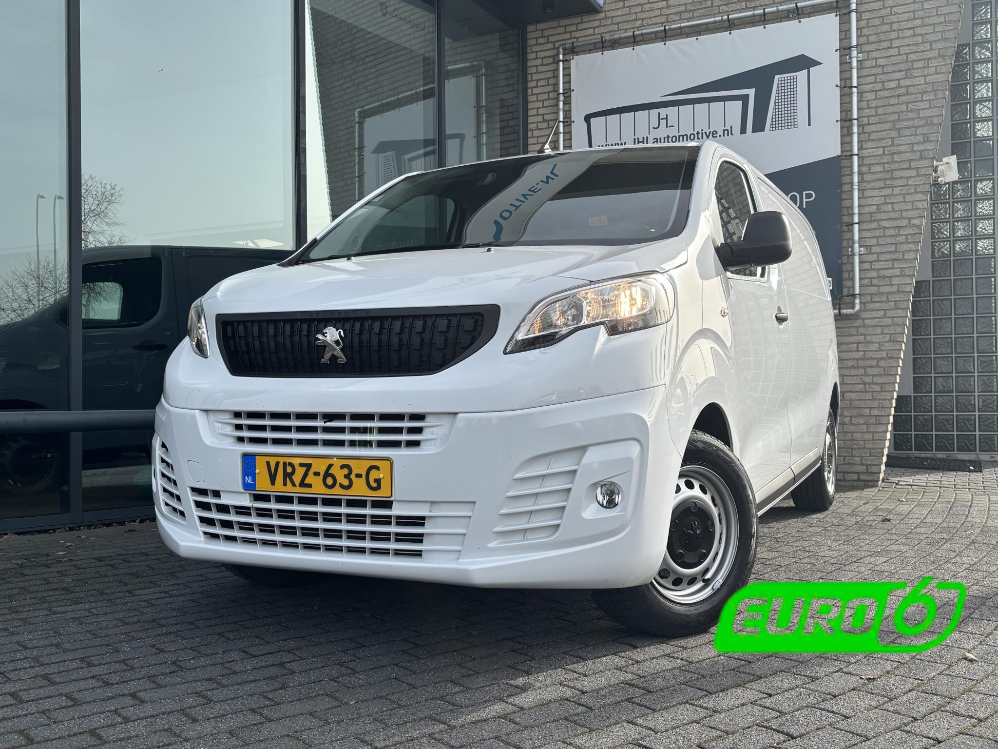Foto van PEUGEOT EXPERT