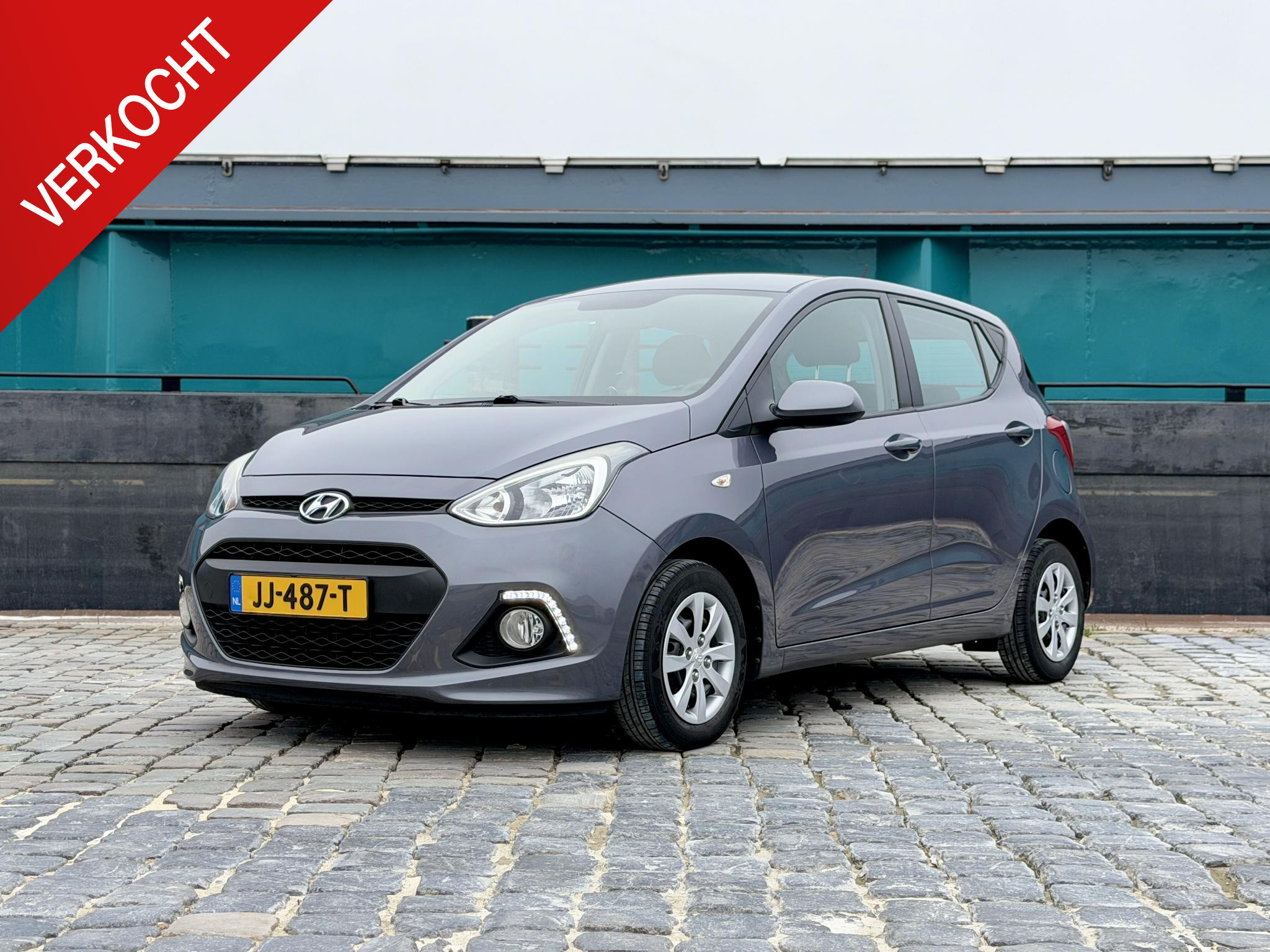 Hyundai I10 1.0i i-Motion Comfort Plus 2016 - voorkant