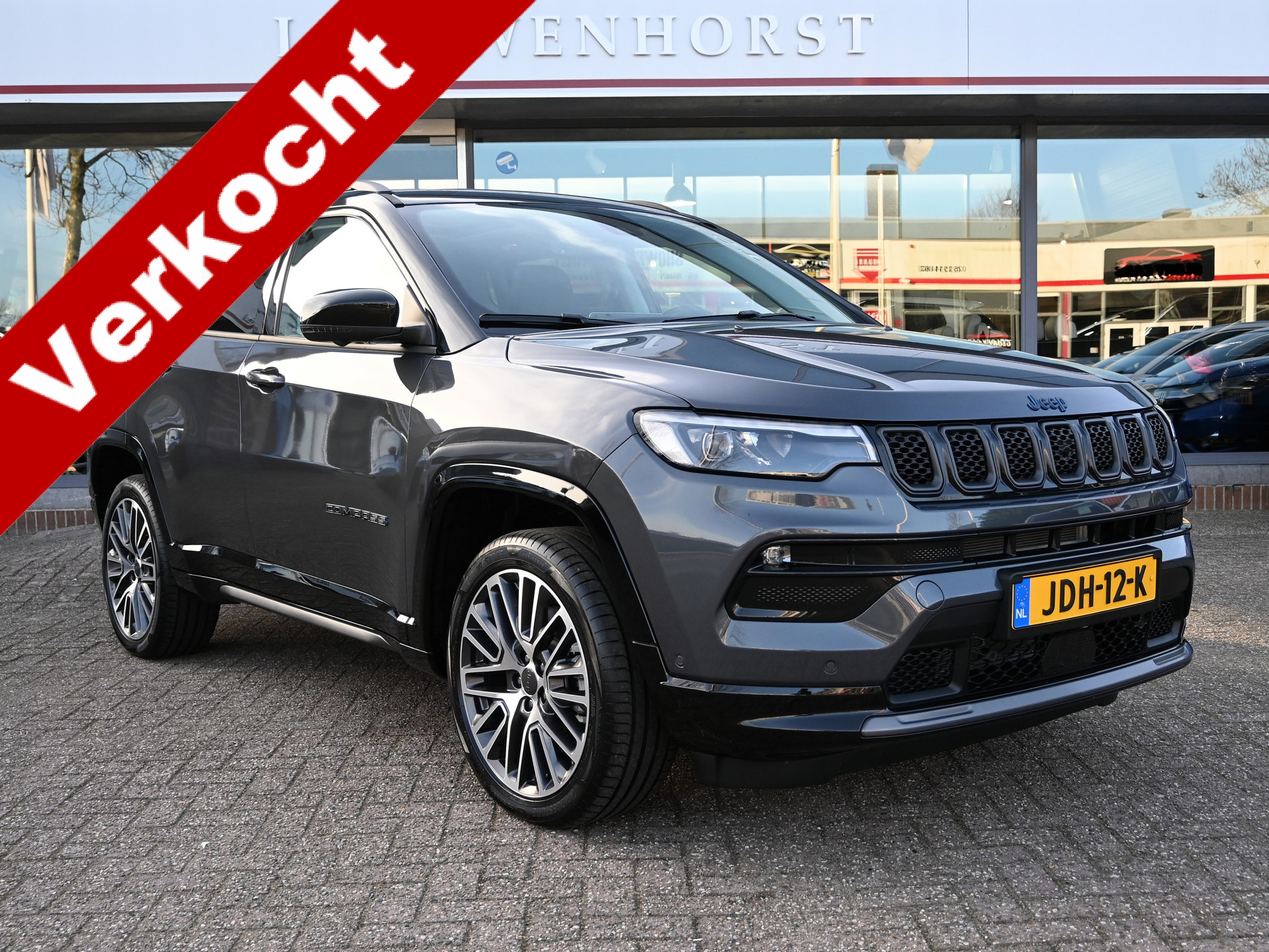 Foto van JEEP COMPASS