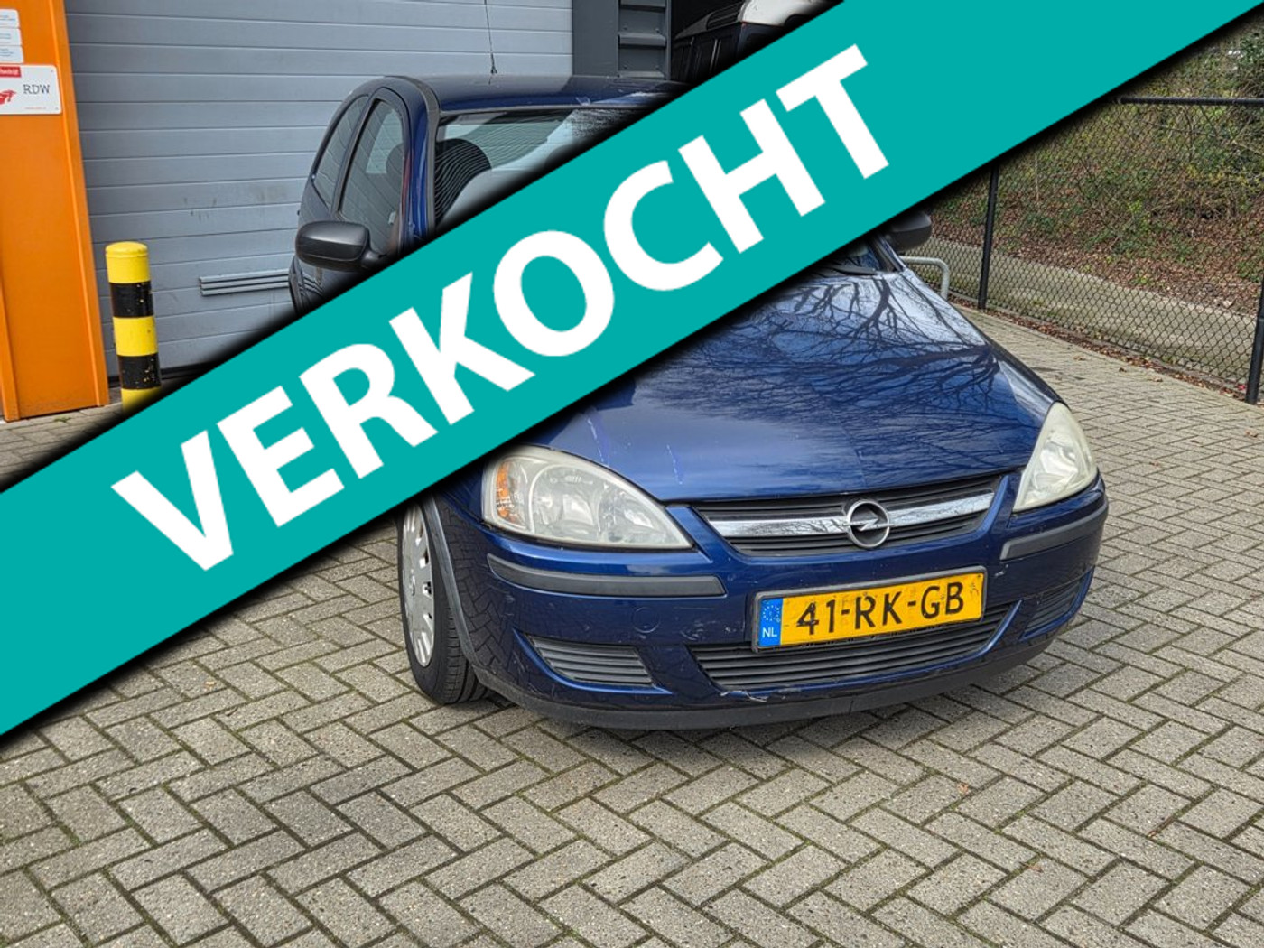Opel Corsa-c 1.4-16V Rhythm Airco 2005 - voorkant