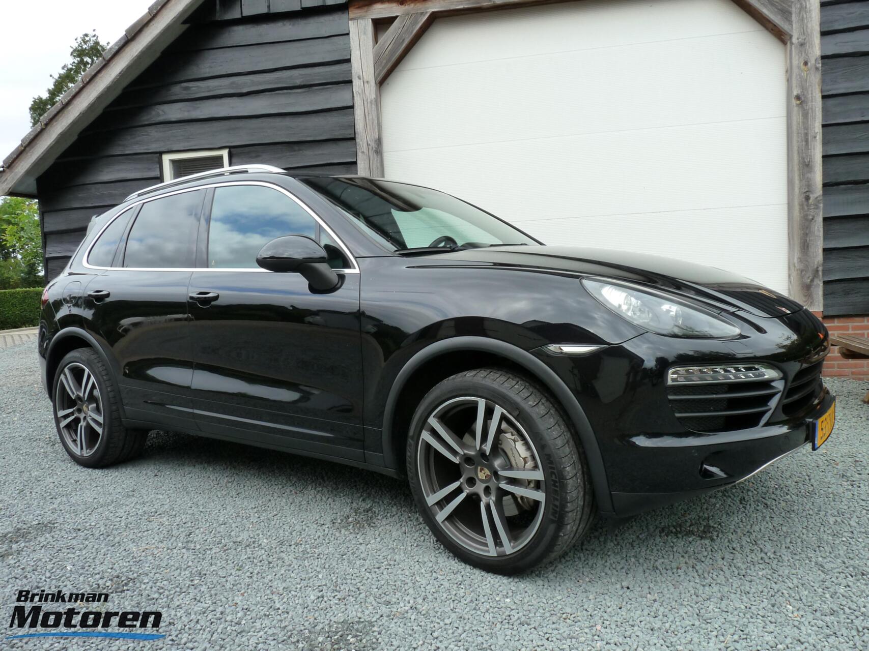 Foto van PORSCHE CAYENNE S