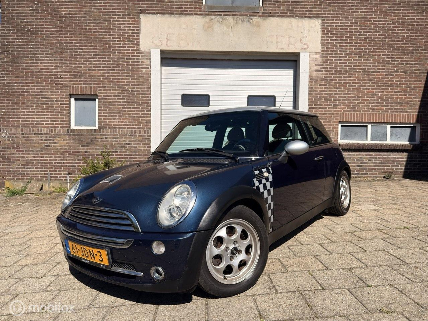 Foto van MINI MINI COOPER